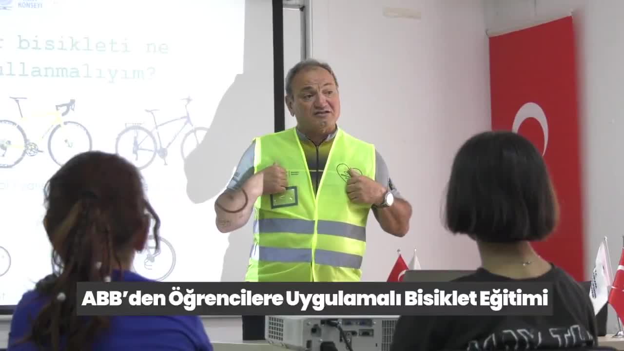 Ankara Büyükşehir Belediyesi’nden öğrencilere uygulamalı bisiklet eğitimi