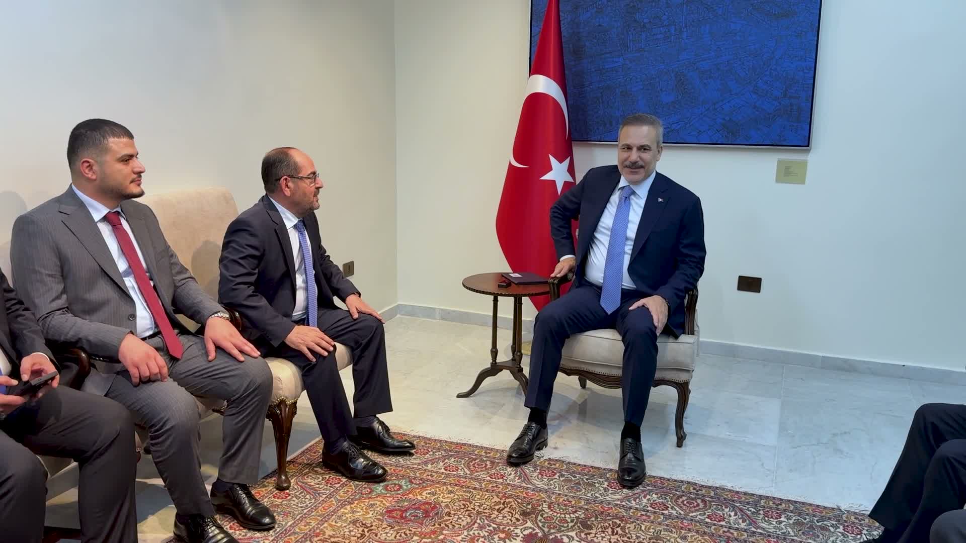 Dışişleri Bakanı Fidan Suriye'de... Fidan, Türkmen Meclisi Başkanı Mustafa ile görüştü