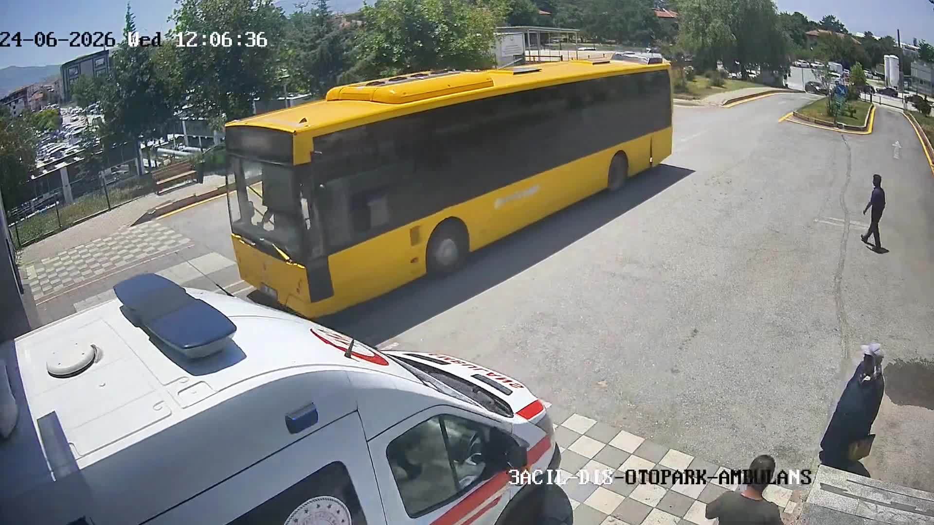 MOTAŞ şoföründen hayat kurtaran müdahale... Fenalaşan yolcu hastaneye yetiştirildi