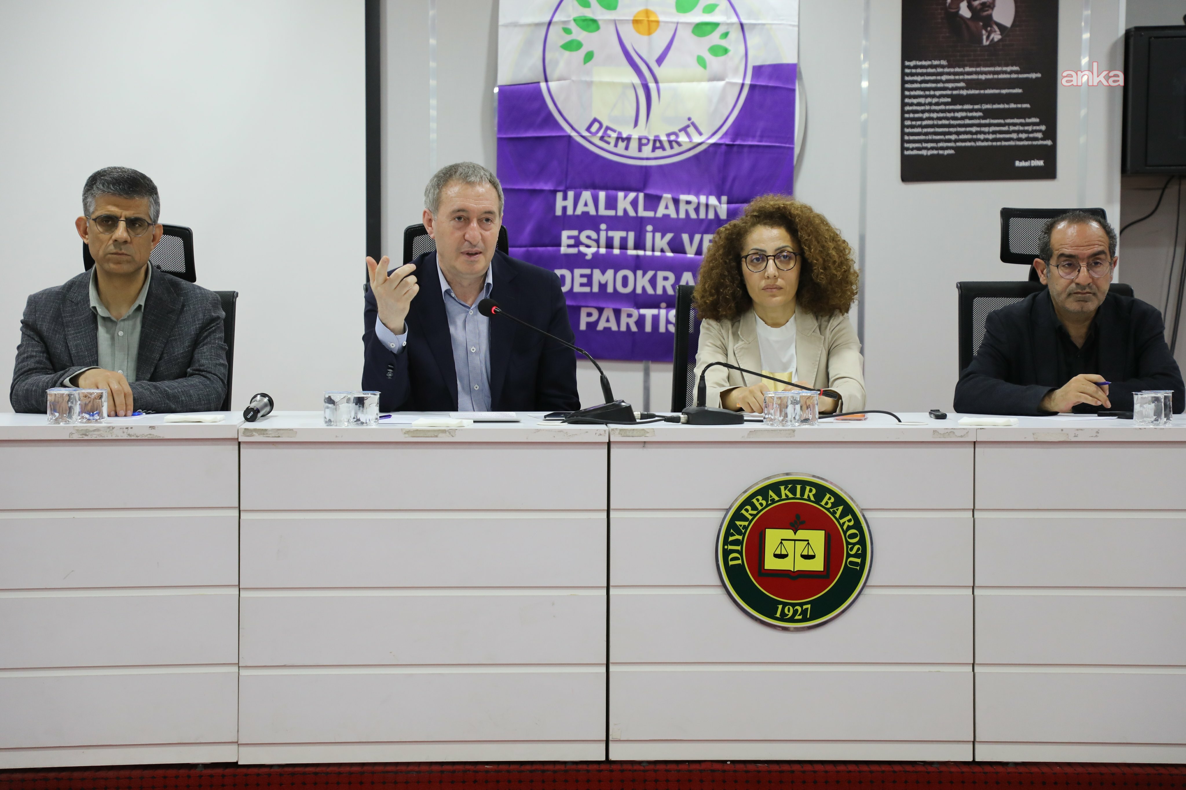 DEM Parti Eş Genel Başkanı Bakırhan başkanlığında “Diyarbakır 1. Bölge Örgütlenme Toplantısı” düzenlendi