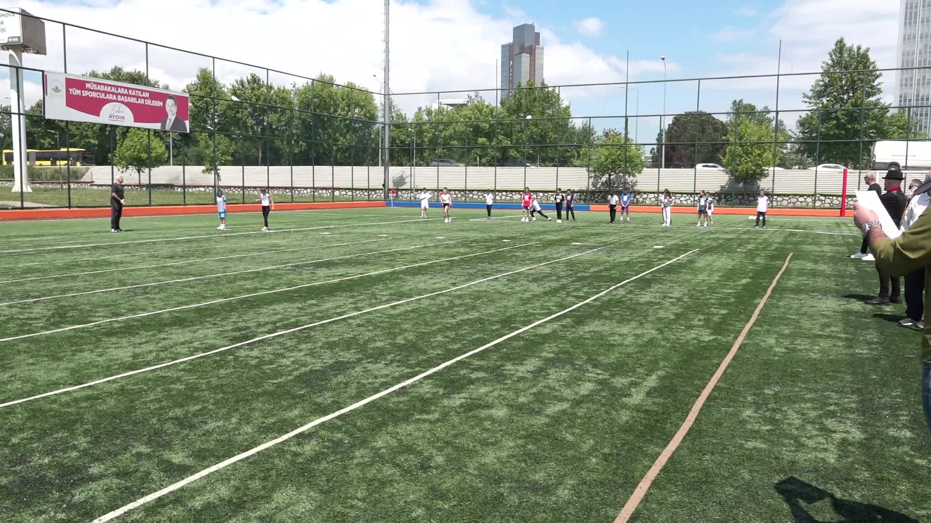Osmangazi Çocuk Olimpiyatları’nda dereceye girenler ödüllendirildi