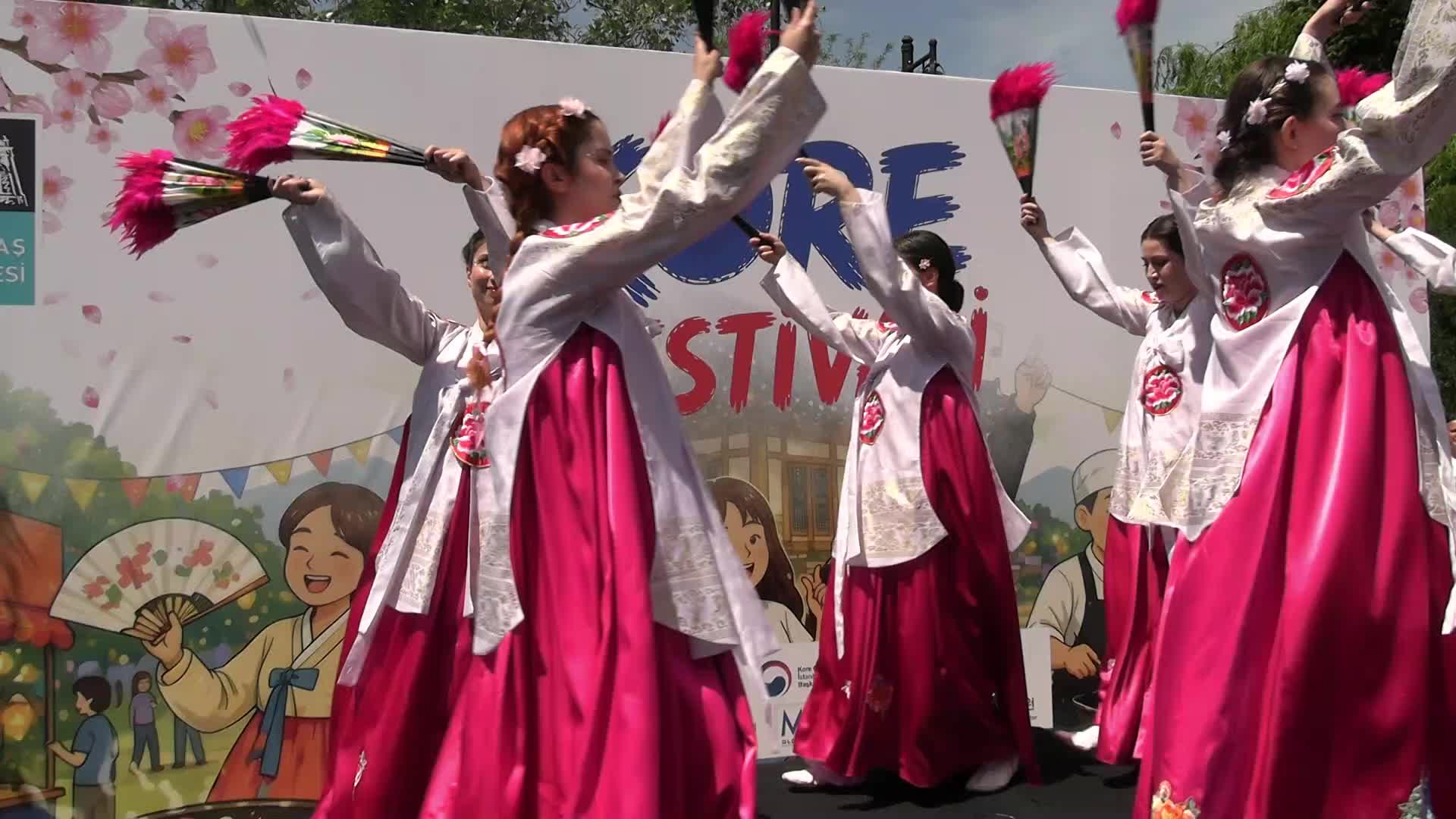 Beşiktaş'ta Kore  Festivali yoğun katılımla gerçekleşti