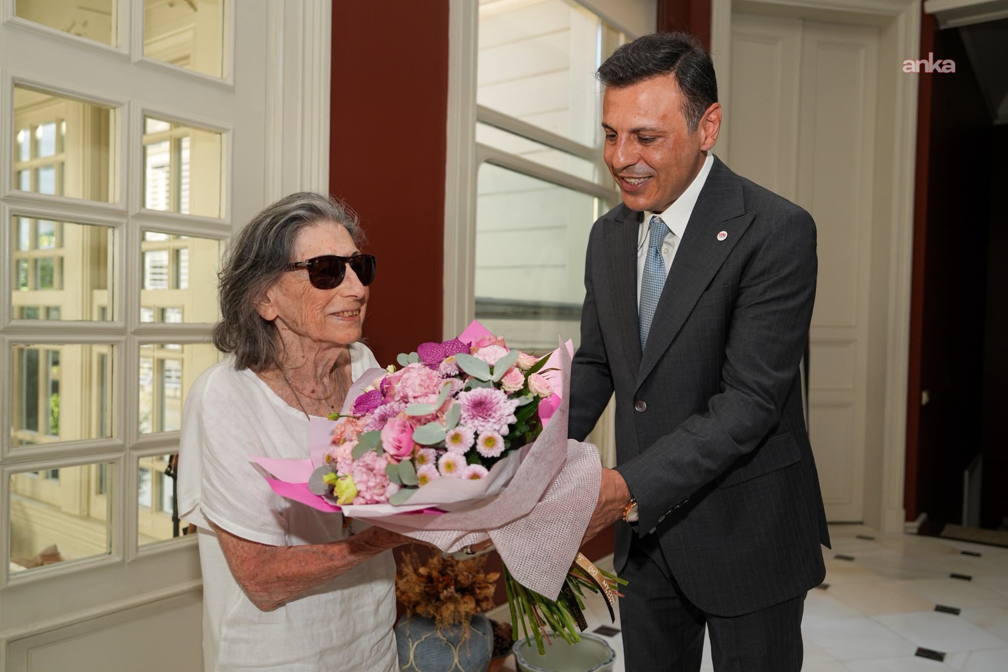 Sevinç İnönü, YENİ Parti'ye üye oldu