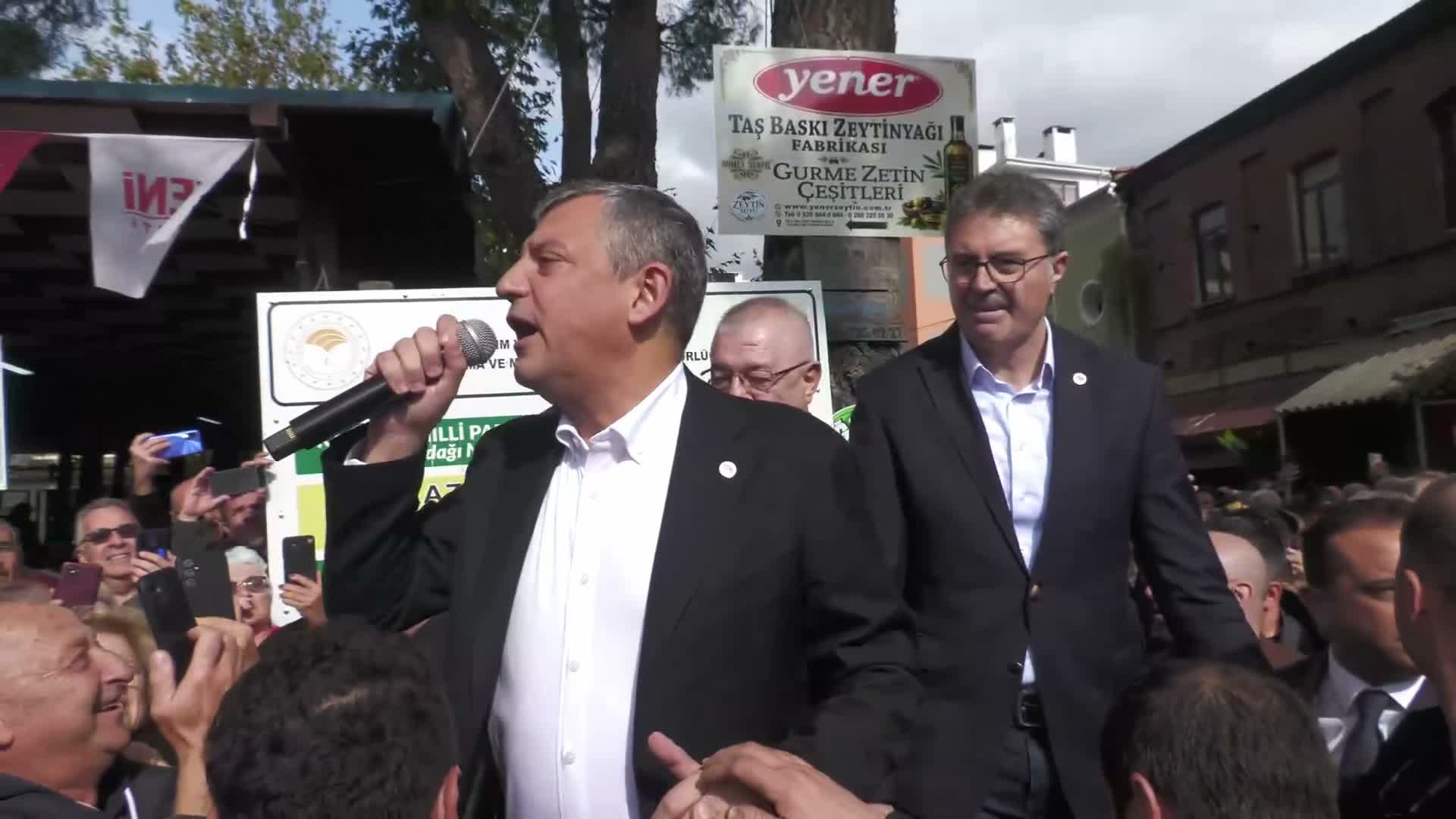 Özgür Özel Balıkesir'de: "Bu iktidarı mutlaka değiştireceğiz"