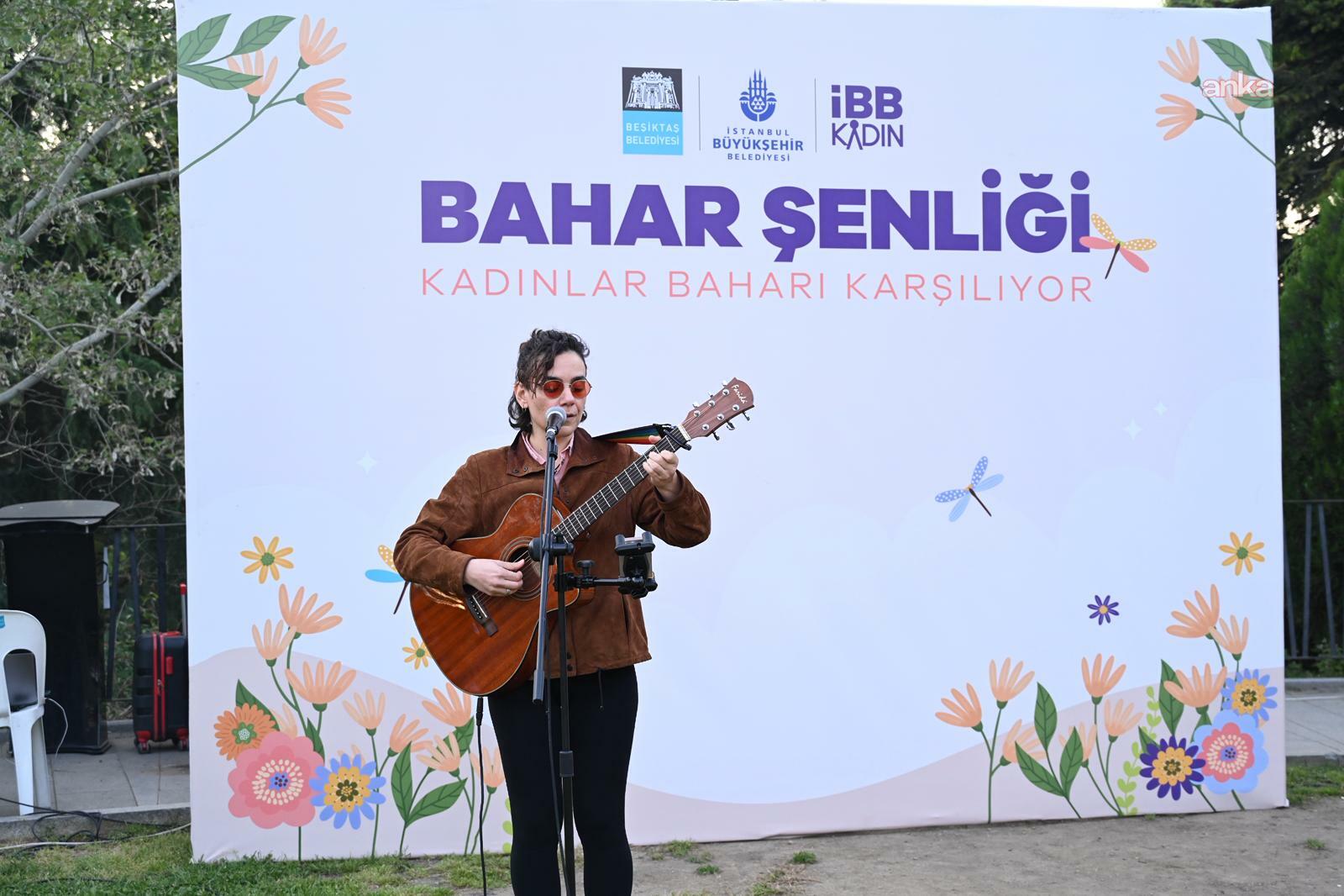 Kadınlar baharı Beşiktaş'ta karşıladı