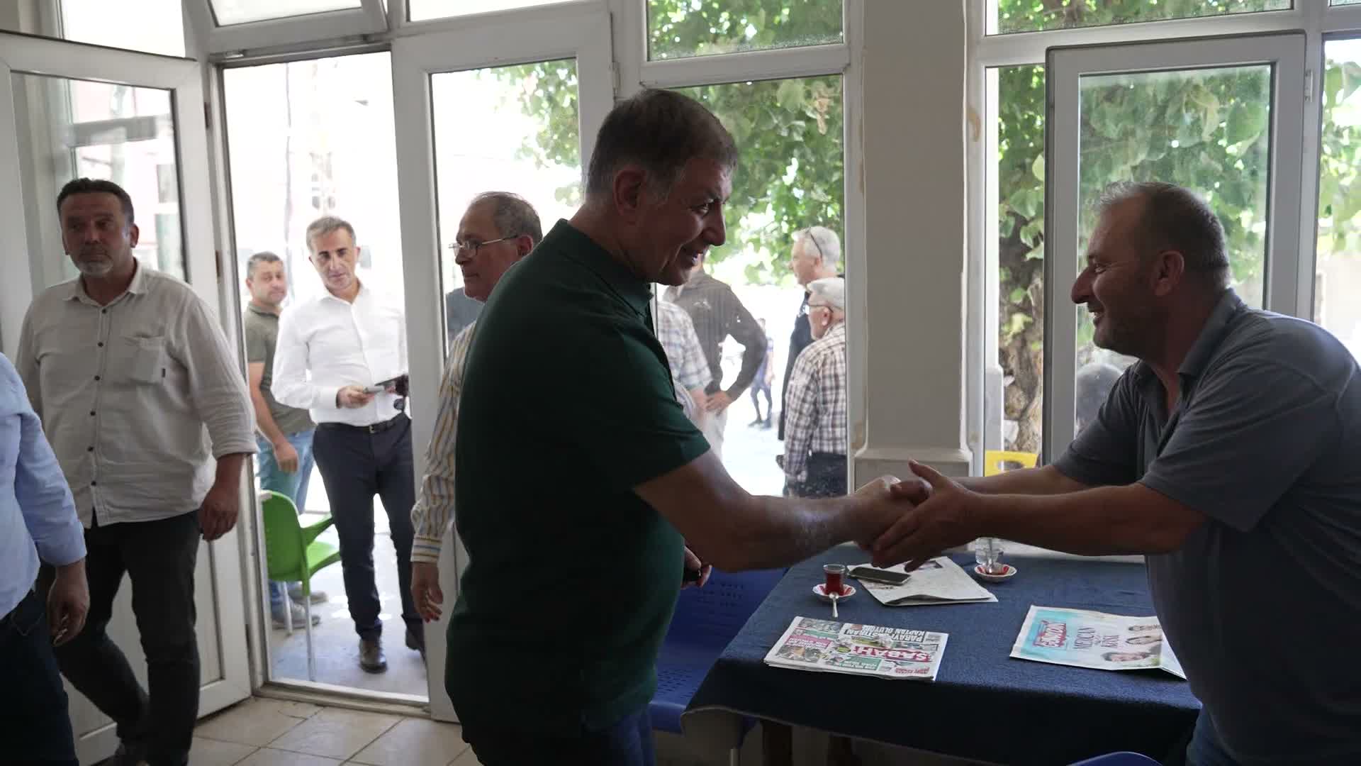 Cemil Tugay Bergama’da üretici ve yurttaşlarla buluştu