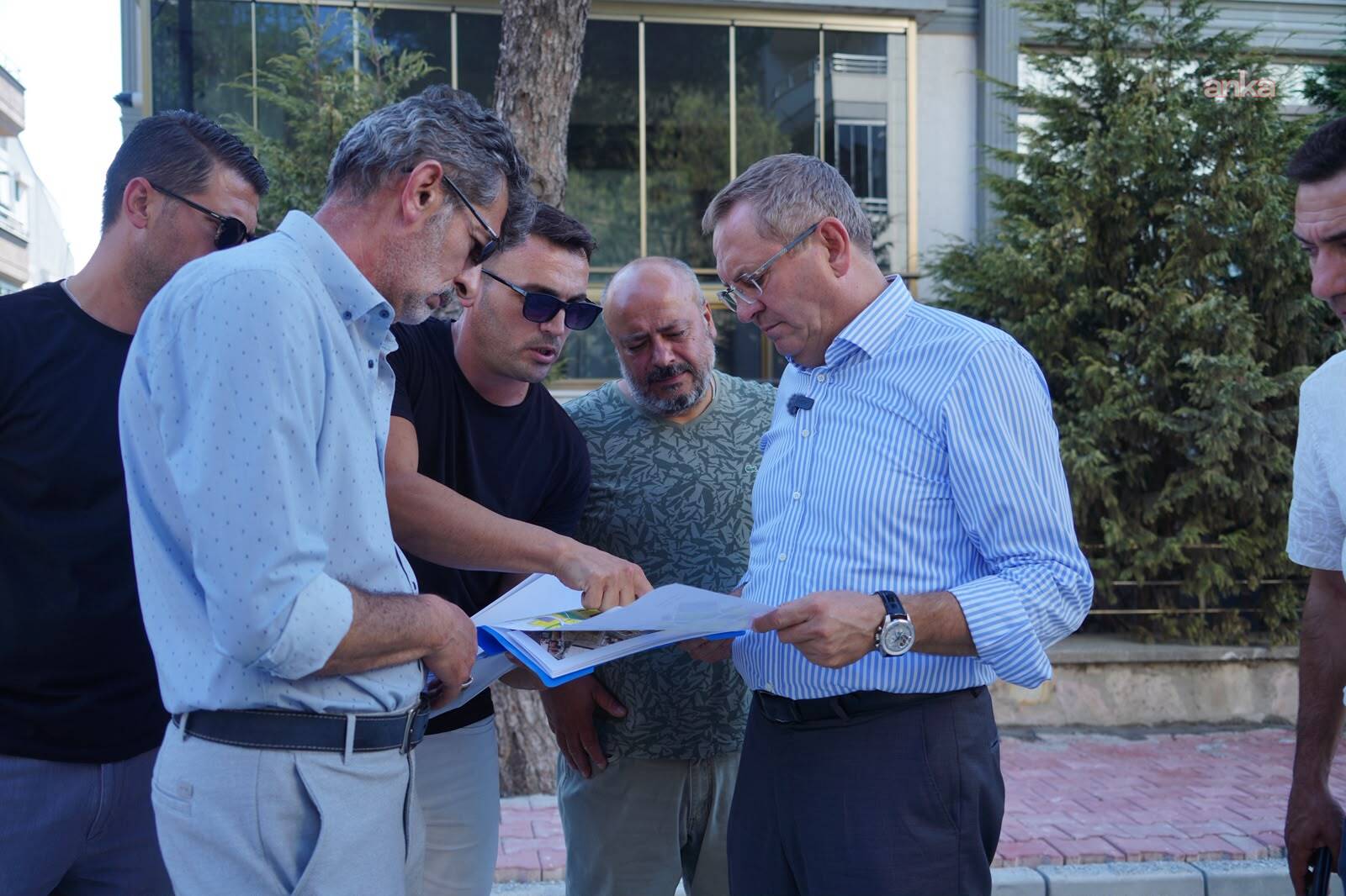 Ayvalık’ta yol dönüşümü 150 Evler Mahallesi’nden başladı