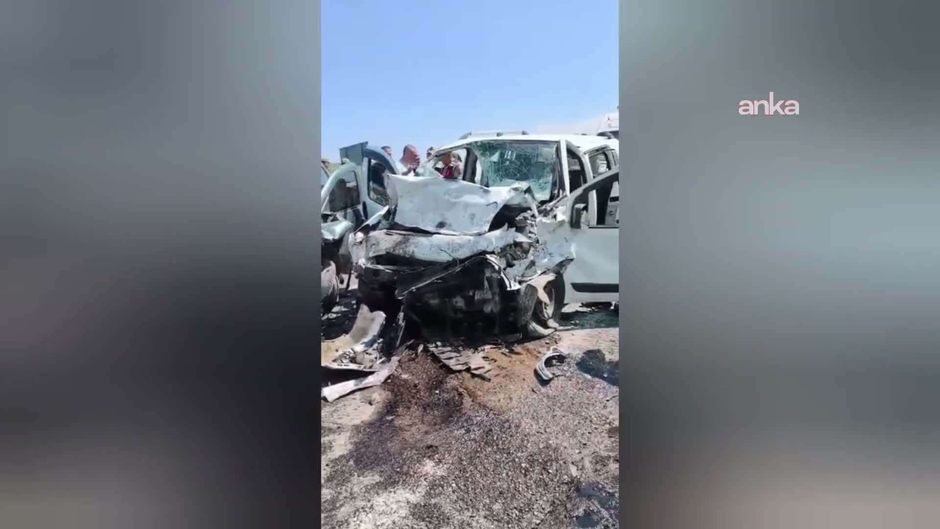 Ardahan'da trafik kazası: 3 kişi hayatını kaybetti