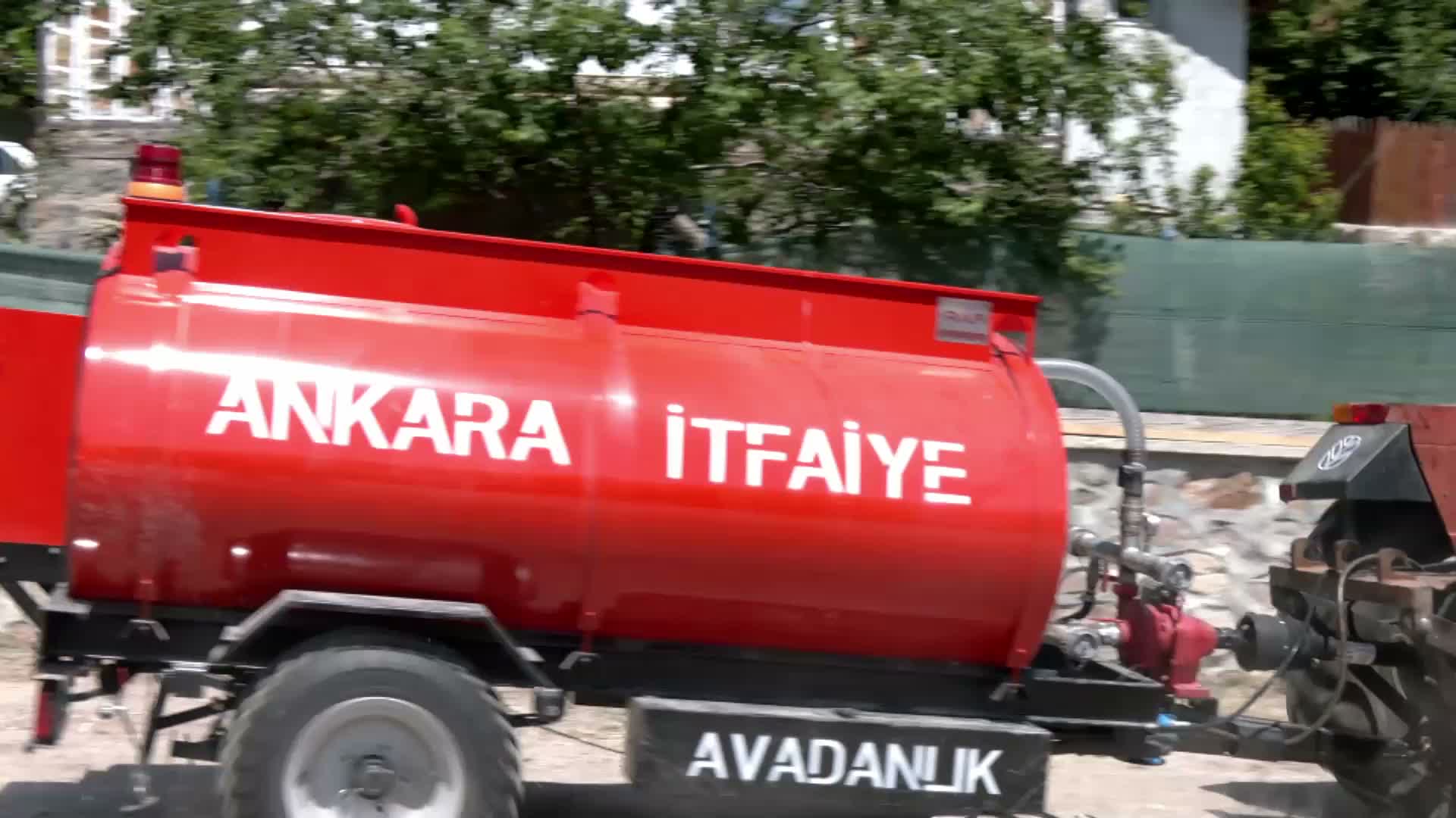 Ankara İtfaiyesi'nden kırsal mahallelere 80 yeni su tankeri
