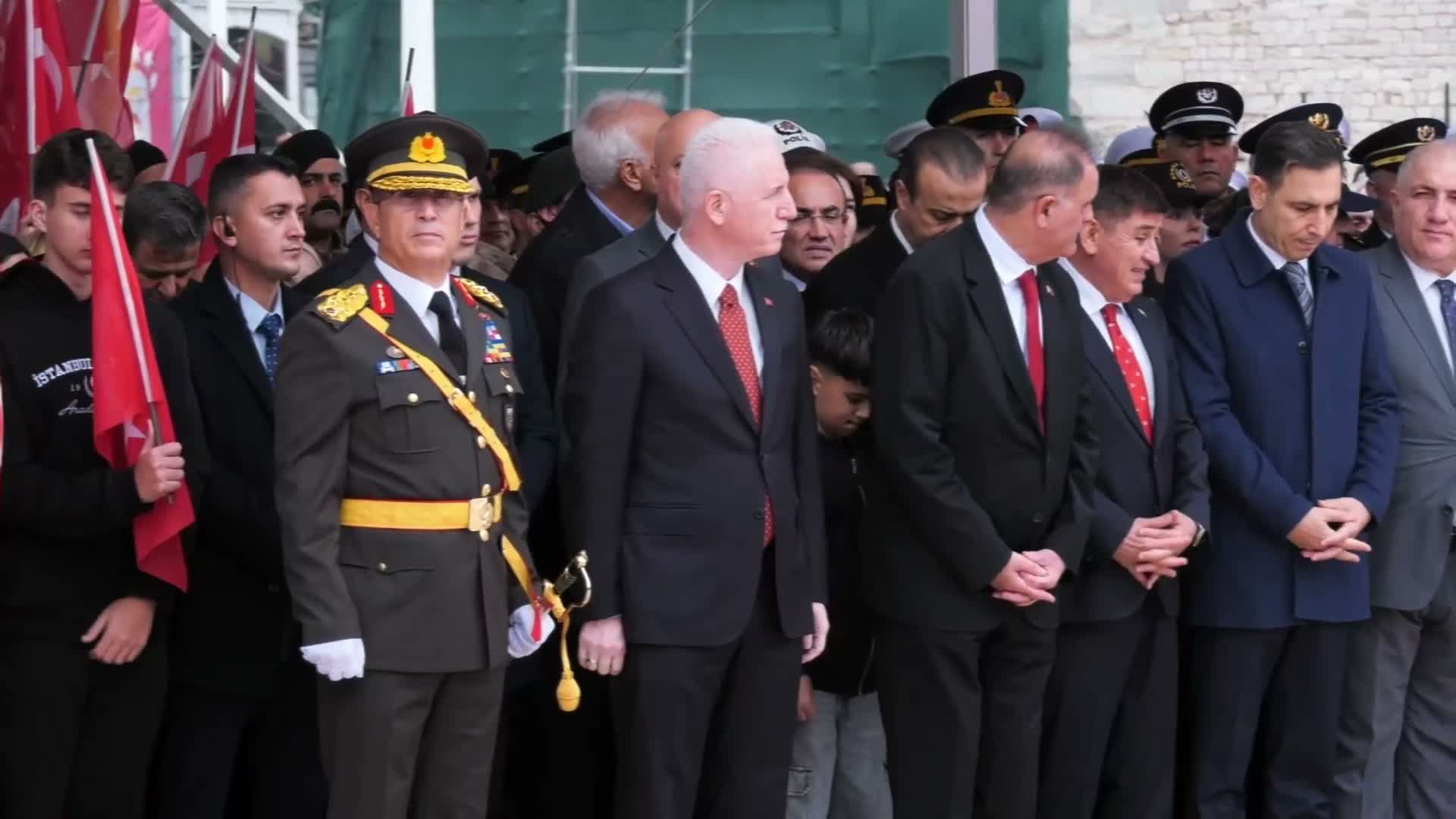 29 Ekim Cumhuriyet Bayramı nedeniyle Taksim’de tören düzenlendi