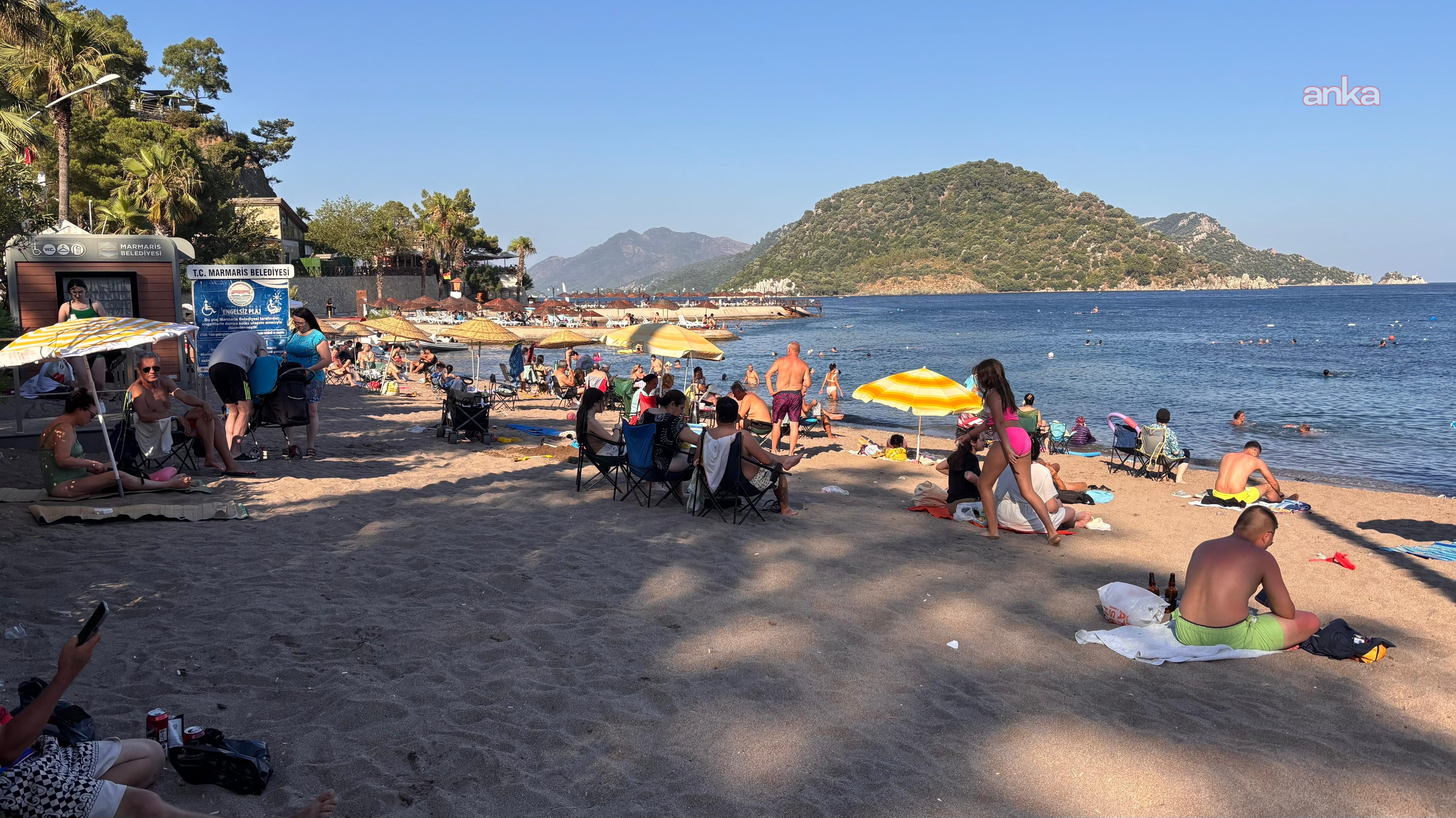 Marmaris'te ücretli ve ücretsiz halk plajları arasındaki yoğunluk dikkati çekti