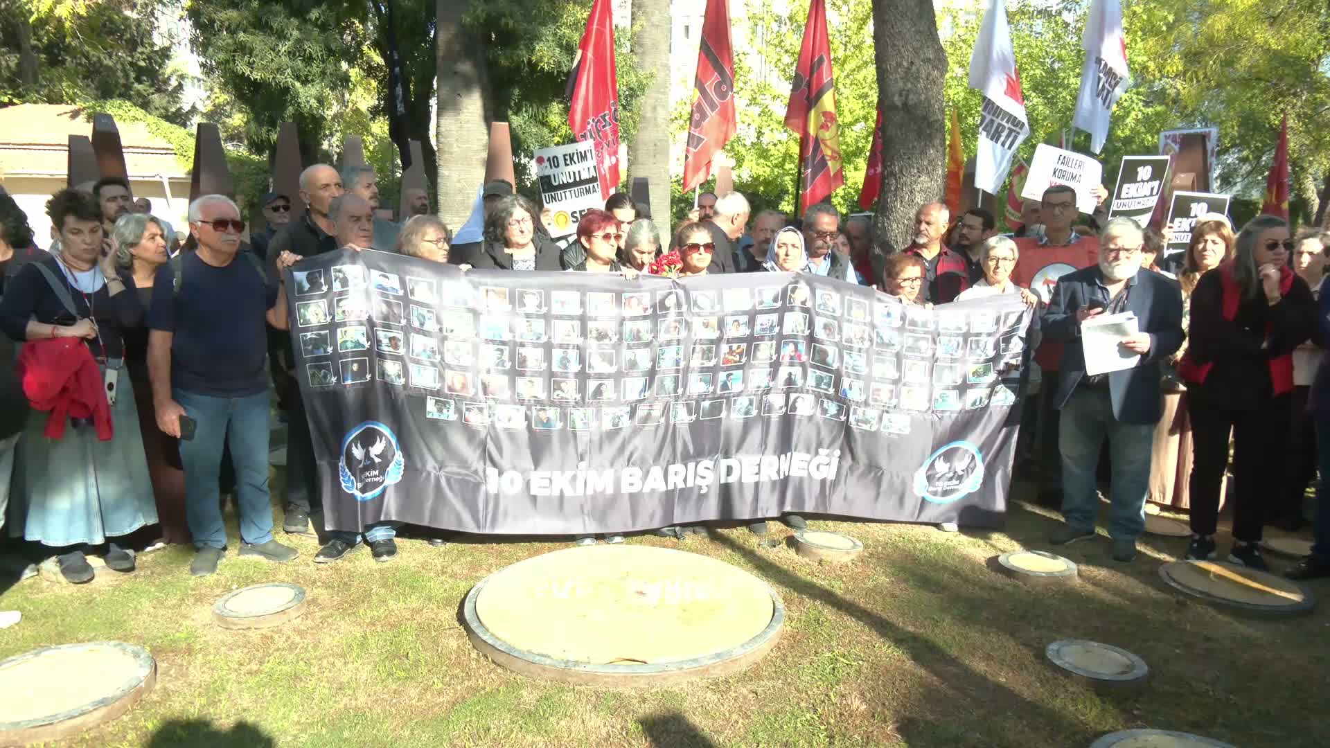 Ankara Garı saldırısının 11'inci yılında İzmir'de anma: Adalet arayışımızı sürdüreceğiz