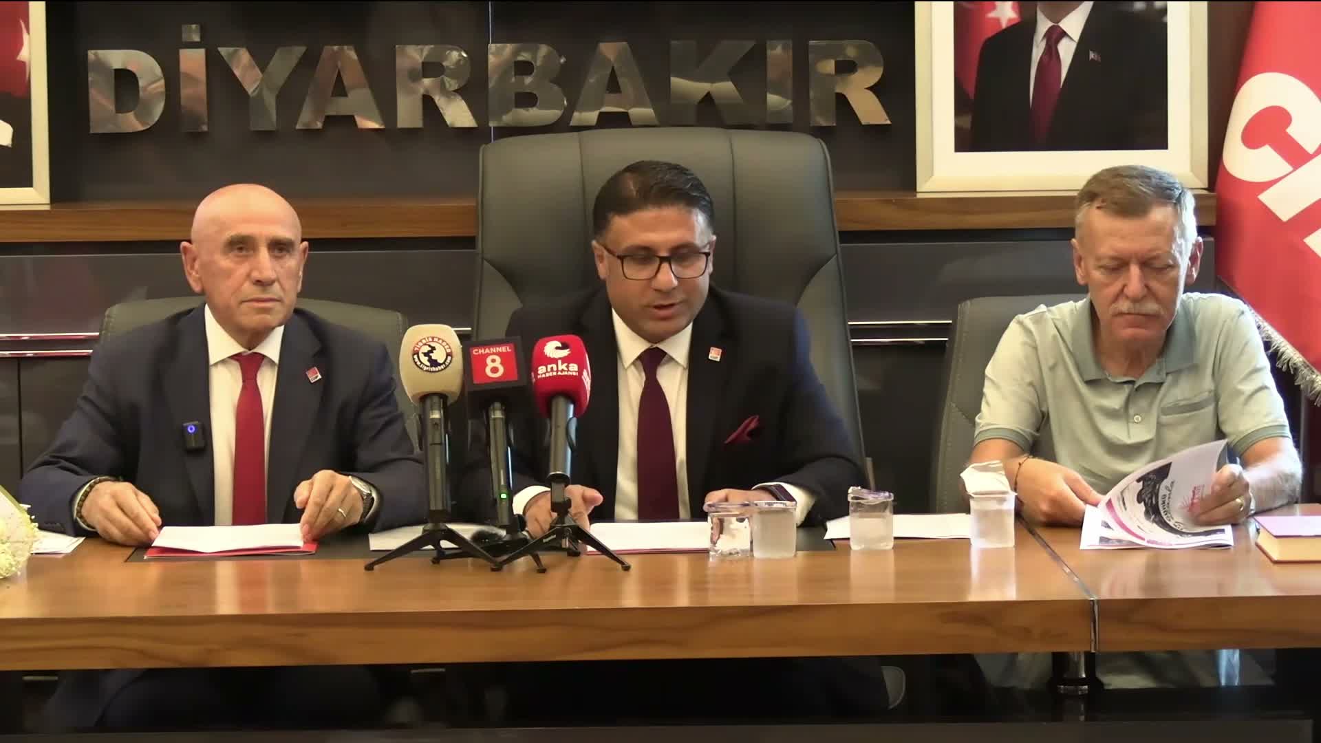 CHP Genel Başkan Yardımcısı Kaya Diyarbakır'da konuştu: “Halk kimi seçmişse kenti o yönetmelidir”