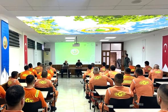 Bandırma’da hükümlüler ormancılık faaliyetlerinde çalışmaya başladı