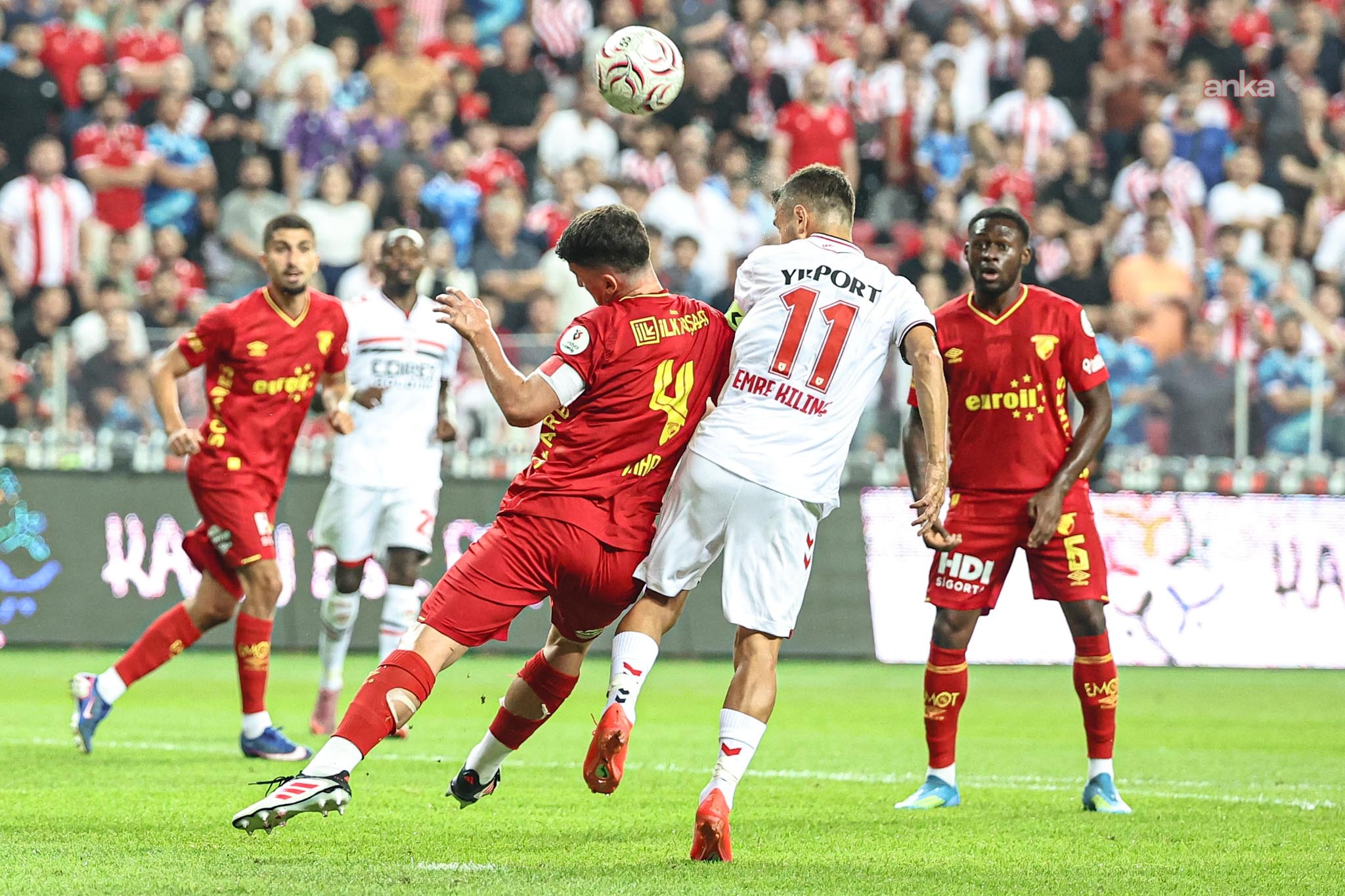 Samsunspor ile Göztepe 3-3 berabere kaldı