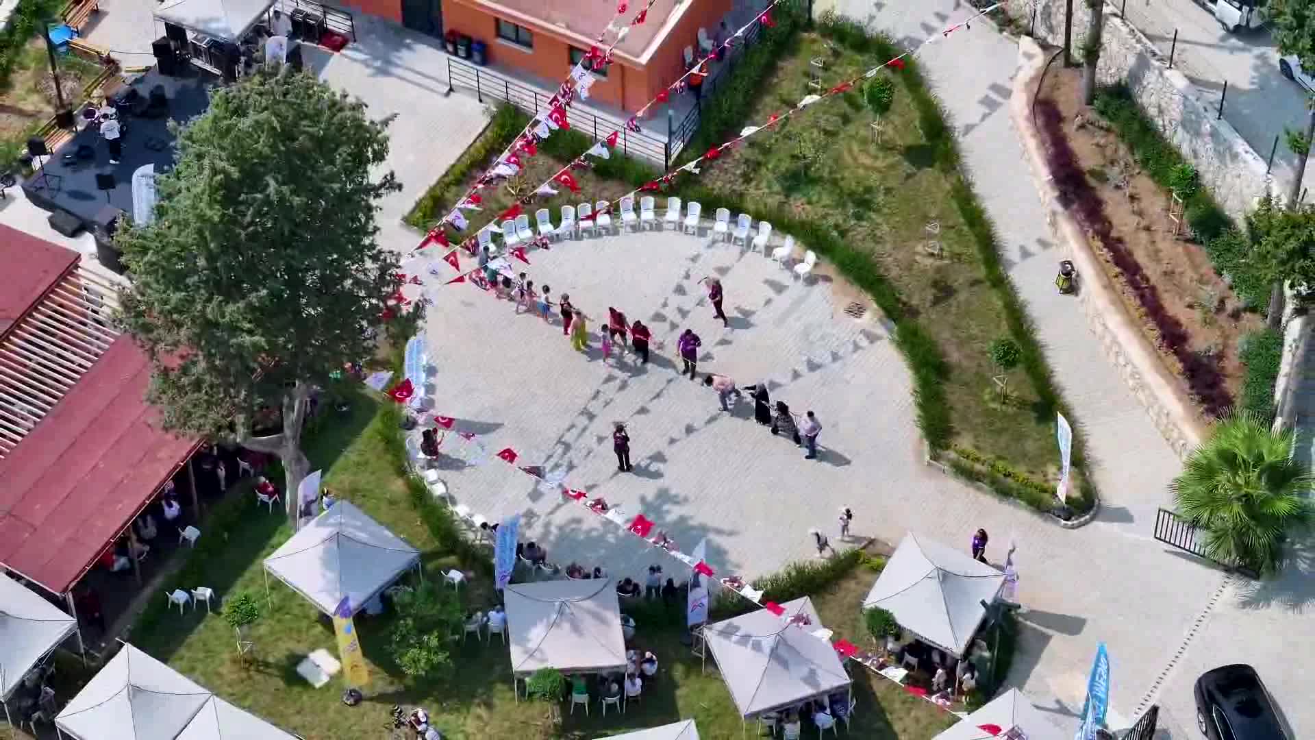 Mersin Büyükşehir Belediyesi'nden Hamzabeyli’de "Köy Şenliği"