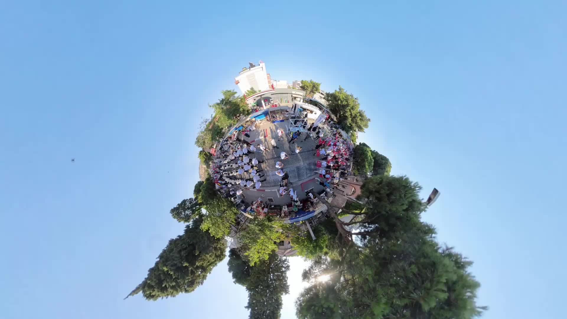 90'ıncı Uluslararası Bergama Kermesi coşkuyla başladı
