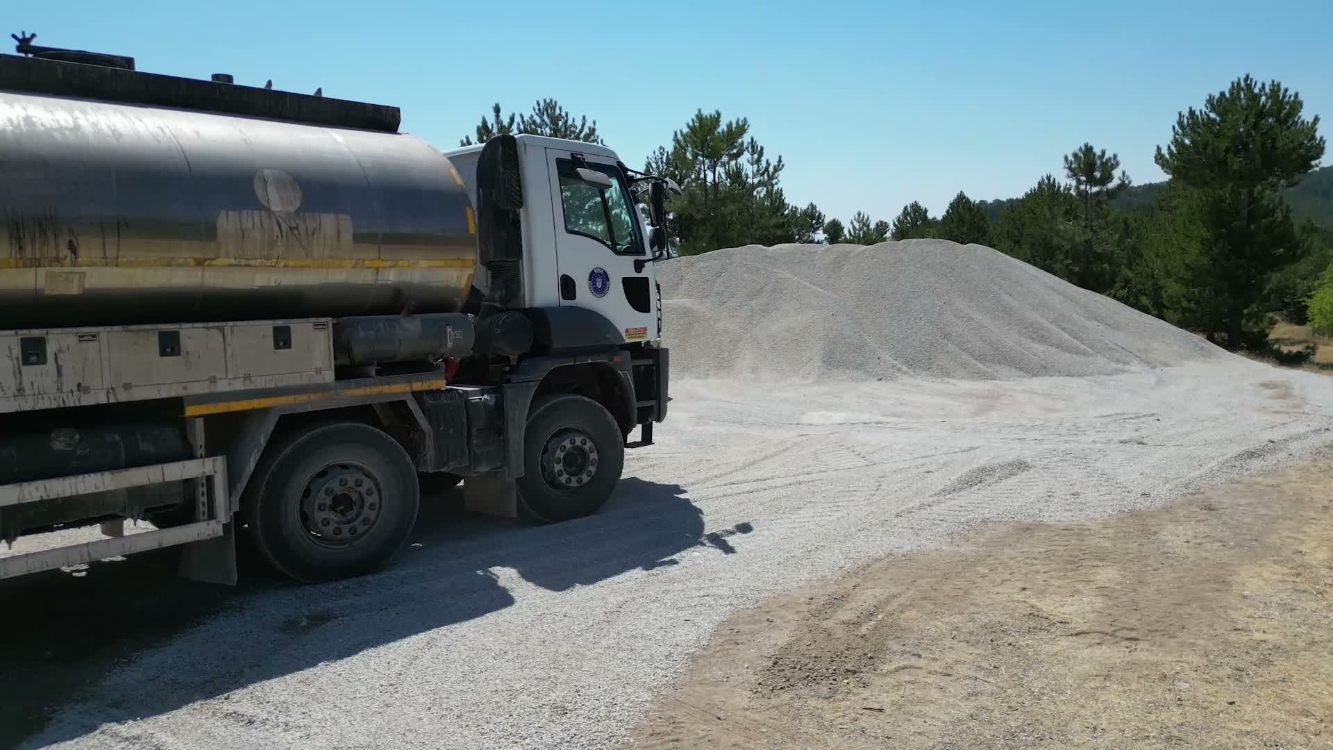 Bursa Büyükşehir Belediyesi, Keles'in yollarını yeniliyor