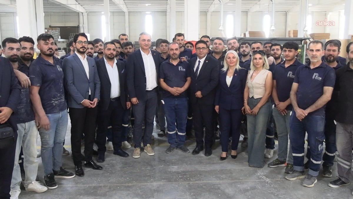 CHP Parti Sözcüsü Sarı, Diyarbakır’da fabrika işçileriyle bir araya geldi