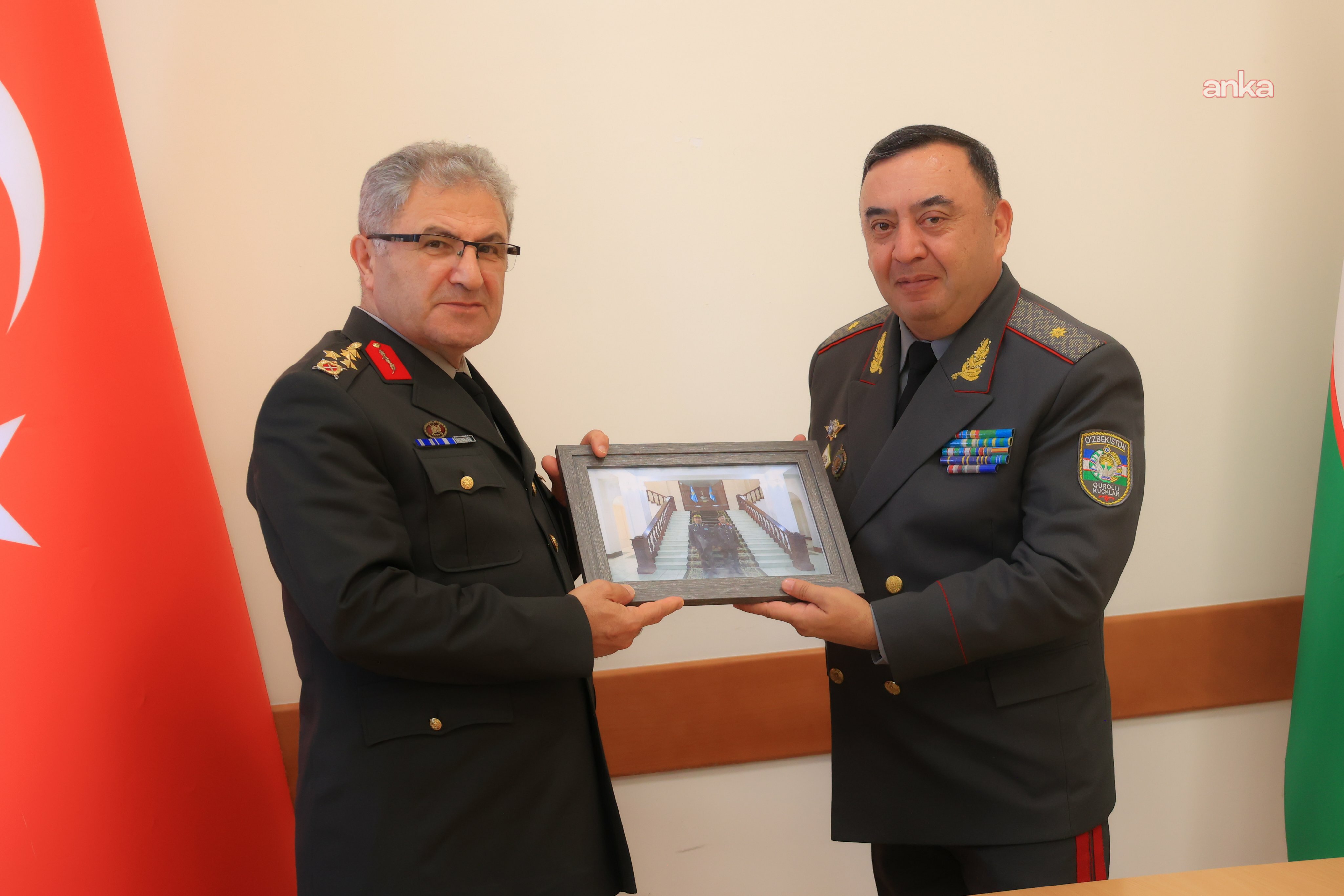 Kara Kuvvetleri Komutanı Tokel’den Özbekistan’a ziyaret