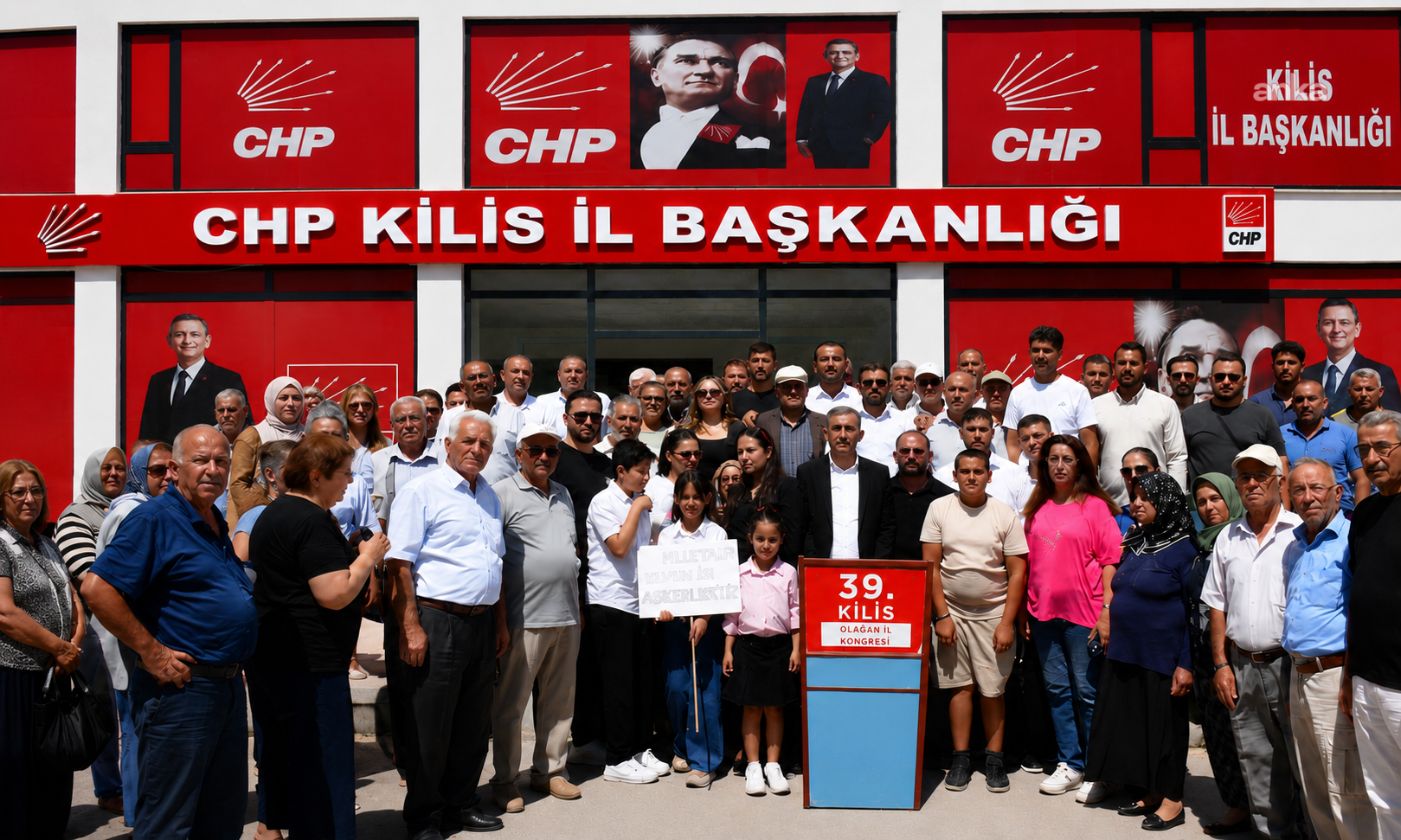 CHP Kilis İl Başkanı ve yönetimi, CHP'den istifa ederek YENİ Parti'ye geçti
