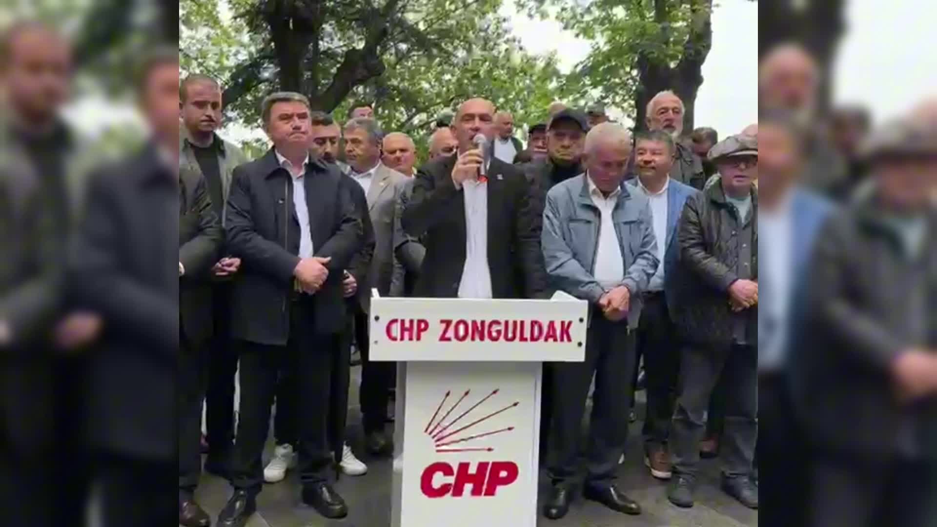 Zonguldak'ta, CHP kurultayına ilişkin "mutlak butlan" kararına protesto