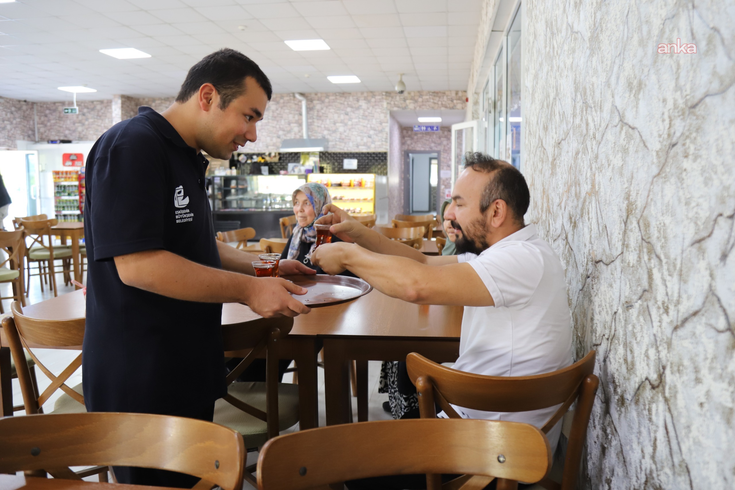 Eskişehir Büyükşehir Belediyesi'nden özel gereksinimli gençlerin istihdamına destek