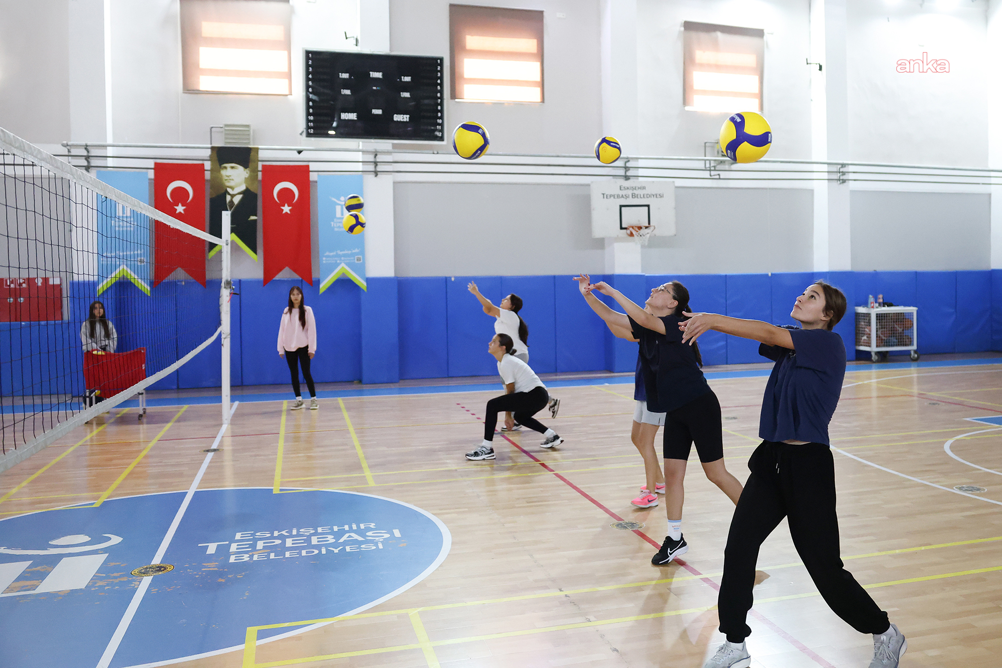 Tepebaşı Belediyesi, spor kurslarında çocukları farklı branşlarla buluşturuyor