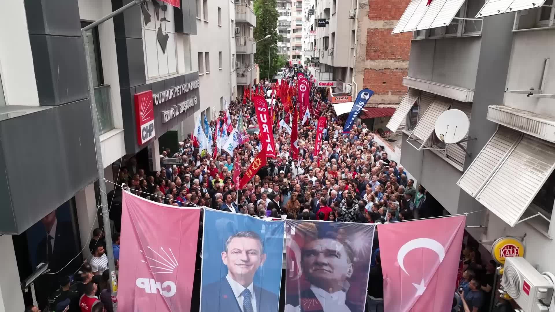 CHP Kurultayı'na iptal kararı... İZBB Başkanı Tugay: Koca birer utançmışsınız, hakkımı helal etmiyorum