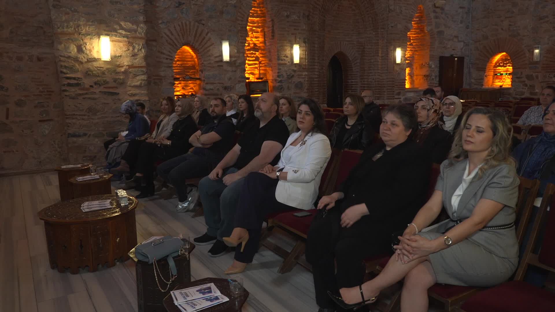 Osmangazi’de “Ana Baba Okulu” programını tamamlayanlar sertifikalarını aldı