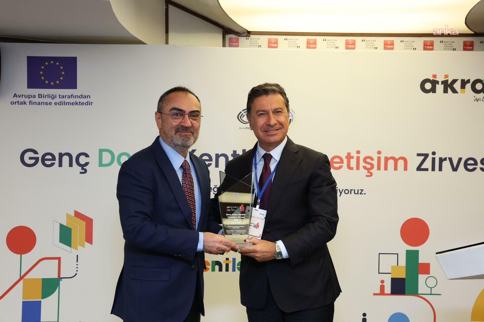 Muğla Büyükşehir Belediyesi’ne “Genç Dostu Kent” ödülü