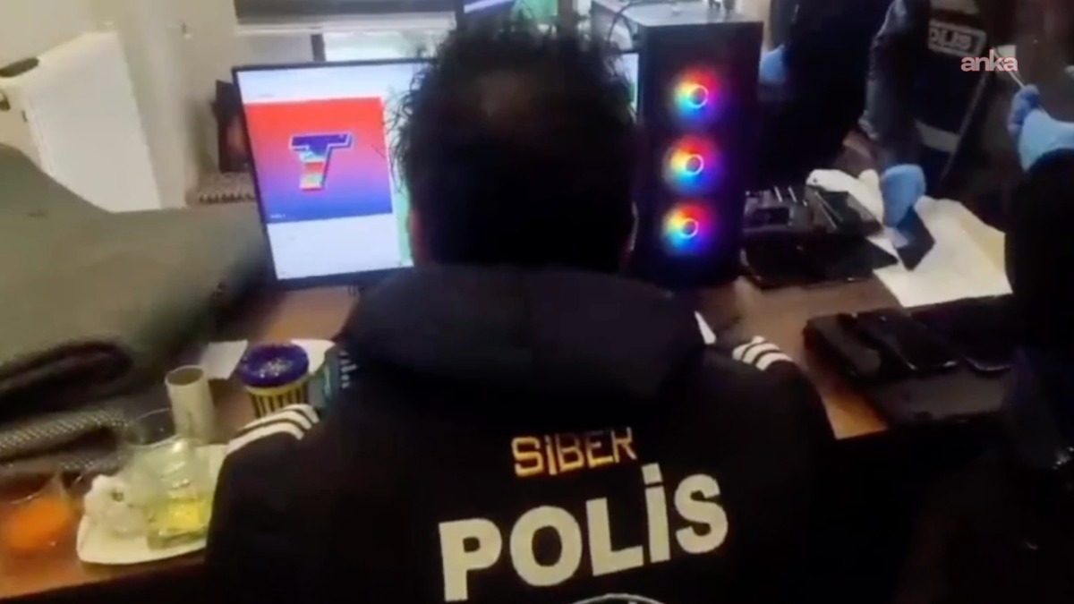 Diyarbakır merkezli 8 ilde siber zorbalık ve şantaj şebekesine yönelik operasyon