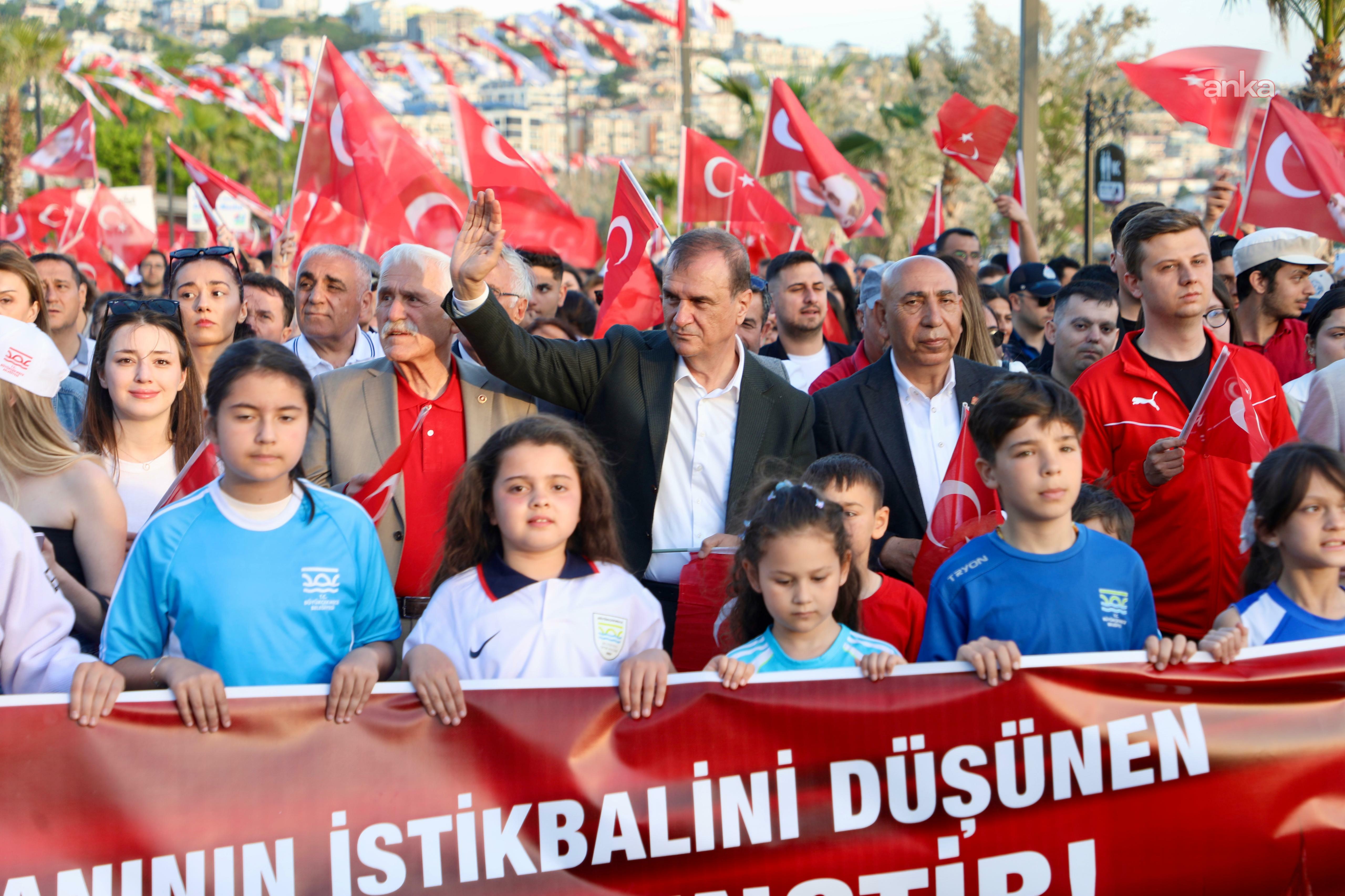 Büyükçekmece’de 19 Mayıs coşkusu, Ata Gençlik Yürüyüşü ve Konseri ile zirve yaptı