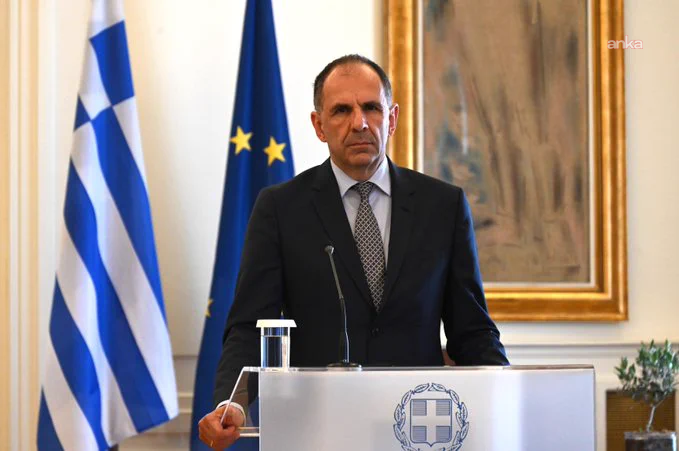 Yunan Bakan Gerapetritis’den, Türkiye-Libya deniz yetki muhtırasına tepki: “Hukuki sonuç doğurmuyor”