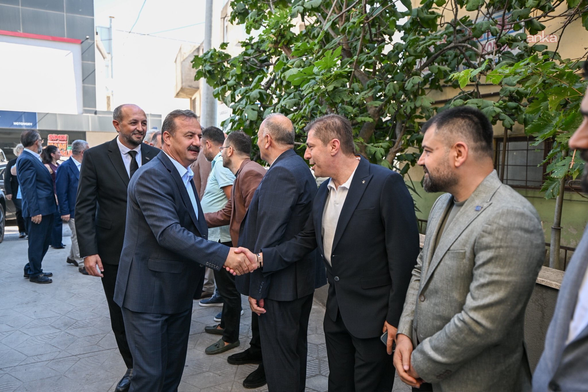 Yavuz Ağıralioğlu, Kocaeli’de iş dünyası temsilcileriyle buluştu