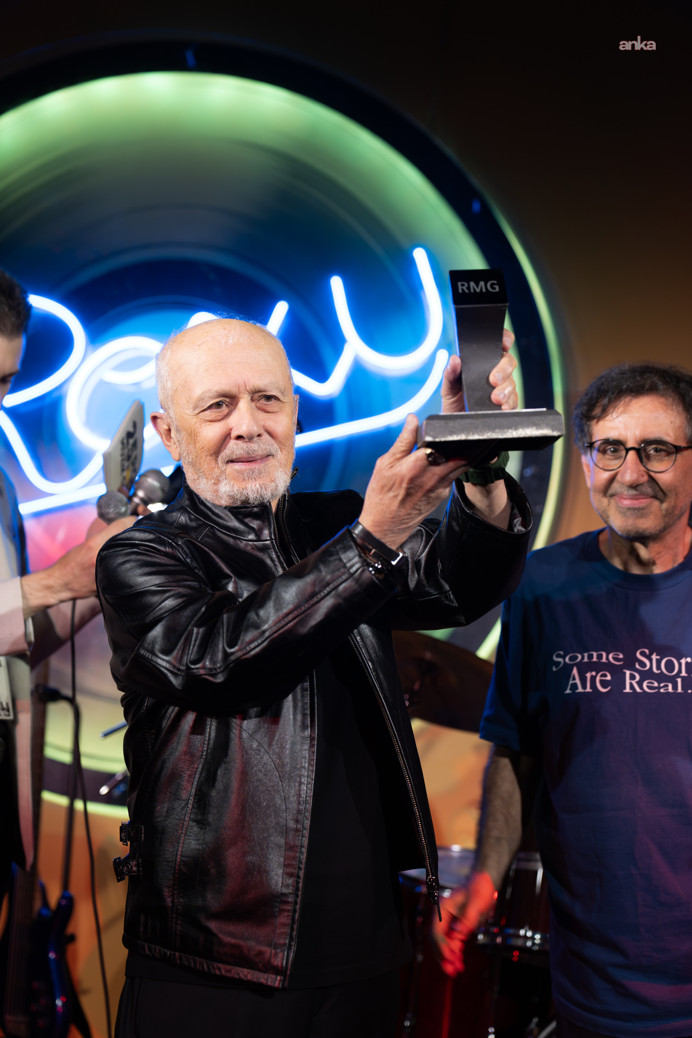 25. Roxy Müzik Günleri’nde Saygı Ödülü Üç Hürel’e, Birincilik Göksu’ya gitti