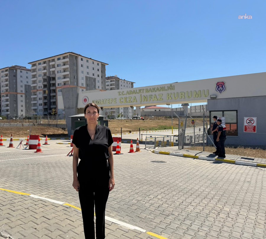Rızvanoğlu'ndan, tutuklu Üsküdar Belediye Başkanı Dedetaş’a ve komedyen Deniz Göktaş’a ziyaret