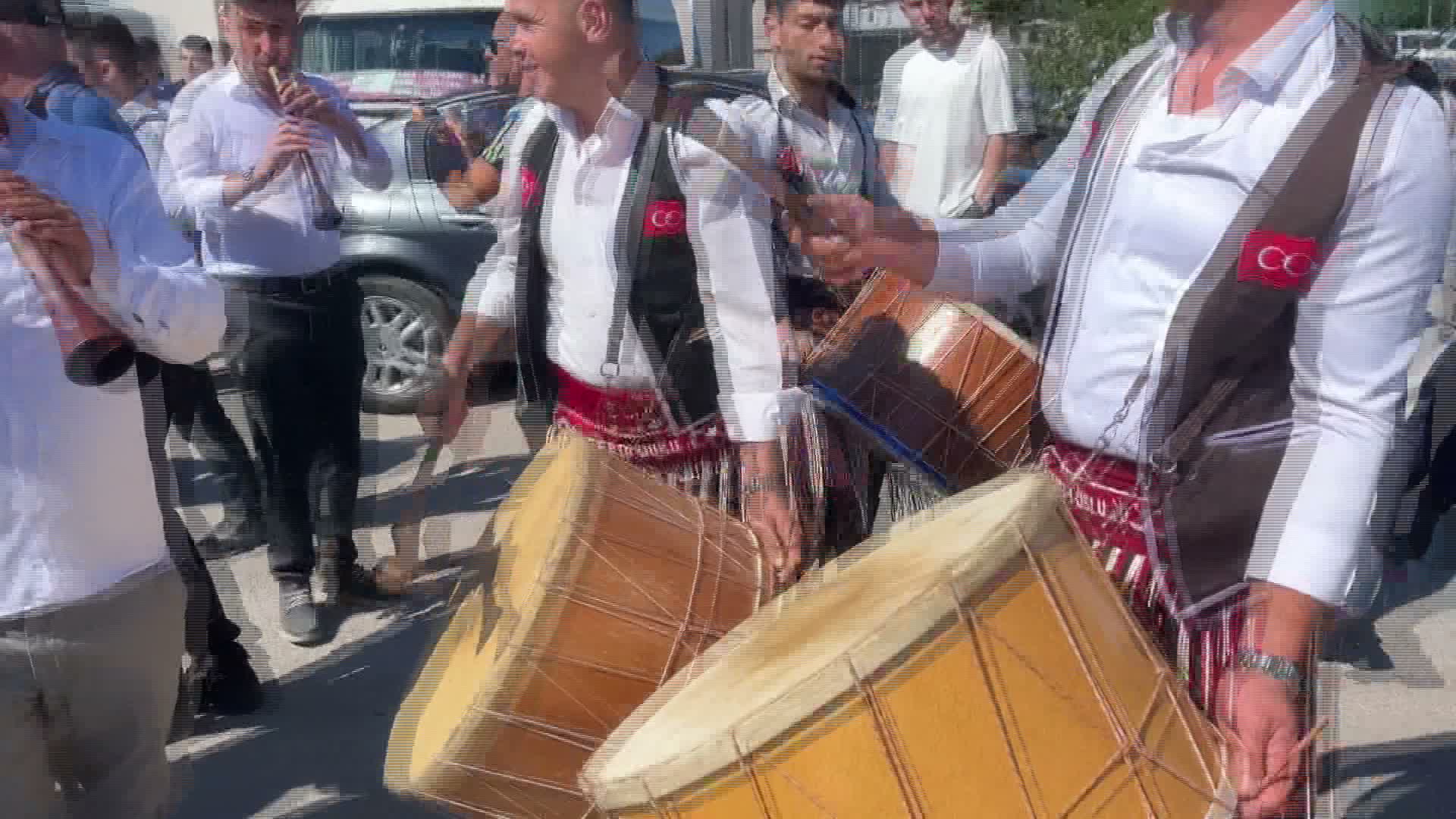 Kırkpınar Başpehlivanı Erkan Taş, memleketi Sinop'ta coşkuyla karşılandı