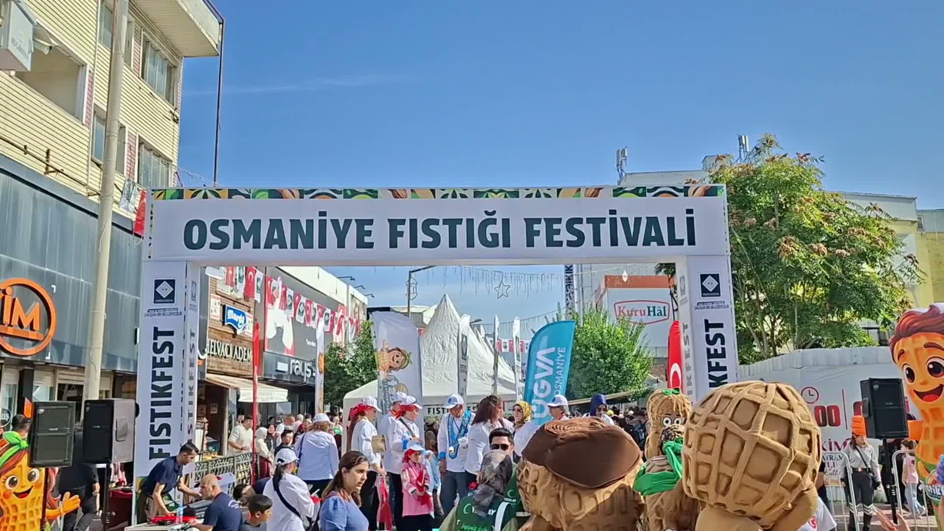 Osmaniye Fıstığı Festivali renkli etkinliklerle sürüyor