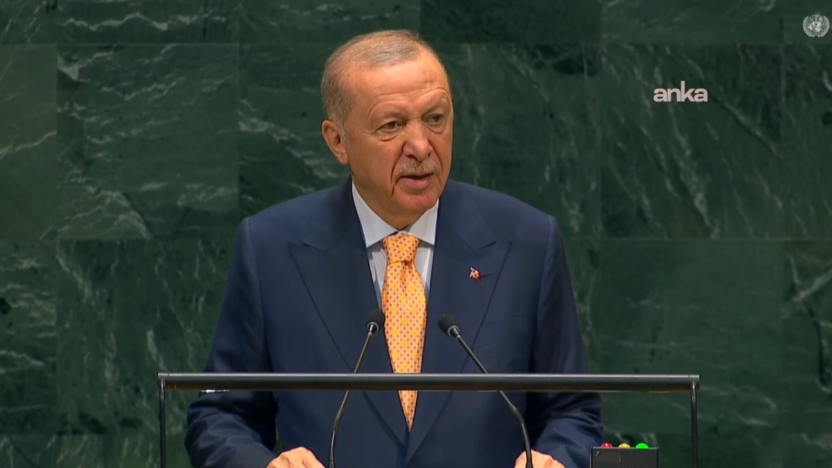 Cumhurbaşkanı Erdoğan: Filistin Devleti'ni boğma girişimleri hüsrana uğrayacak