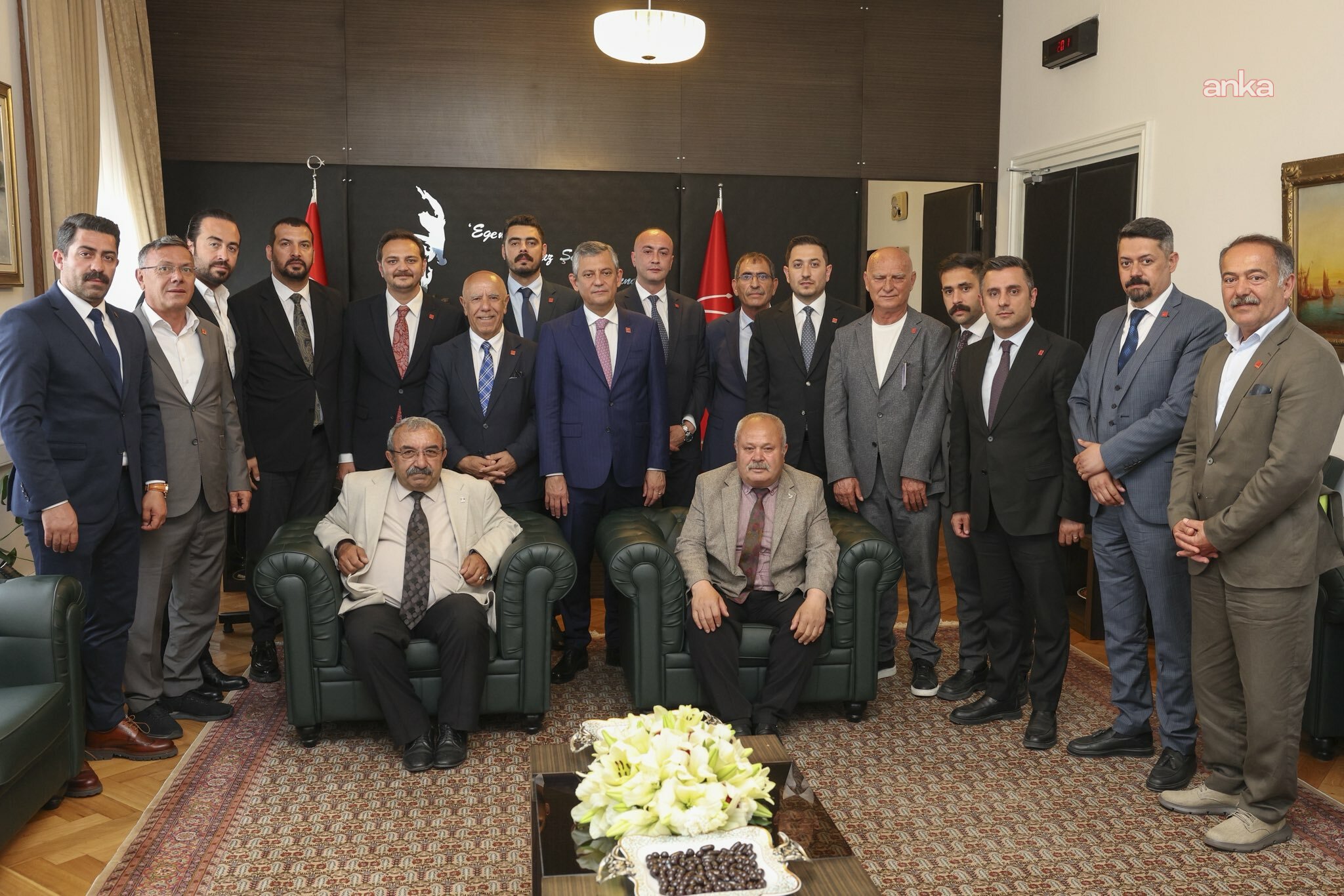CHP Ankara İl Başkanlığı’ndan Özgür Özel’e ziyaret
