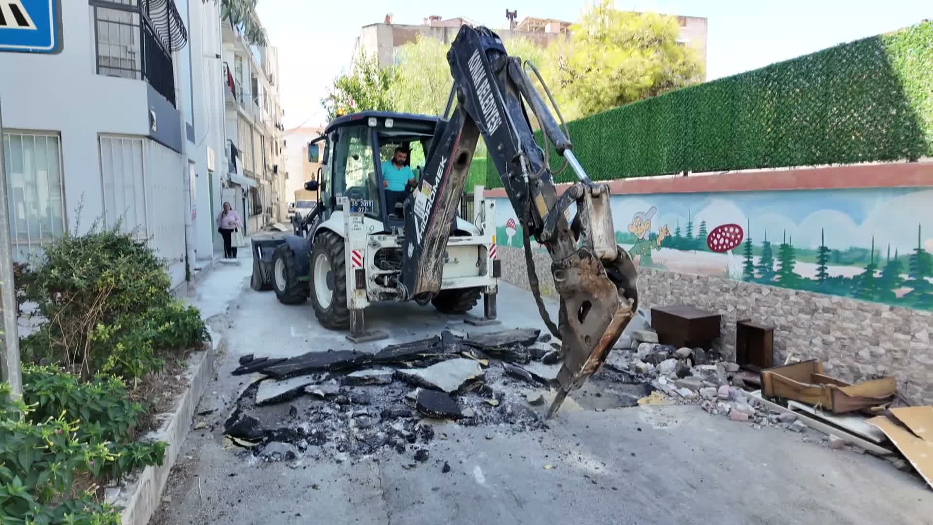 Konak’ta öğrenciler için "Renkli Yol" uygulaması