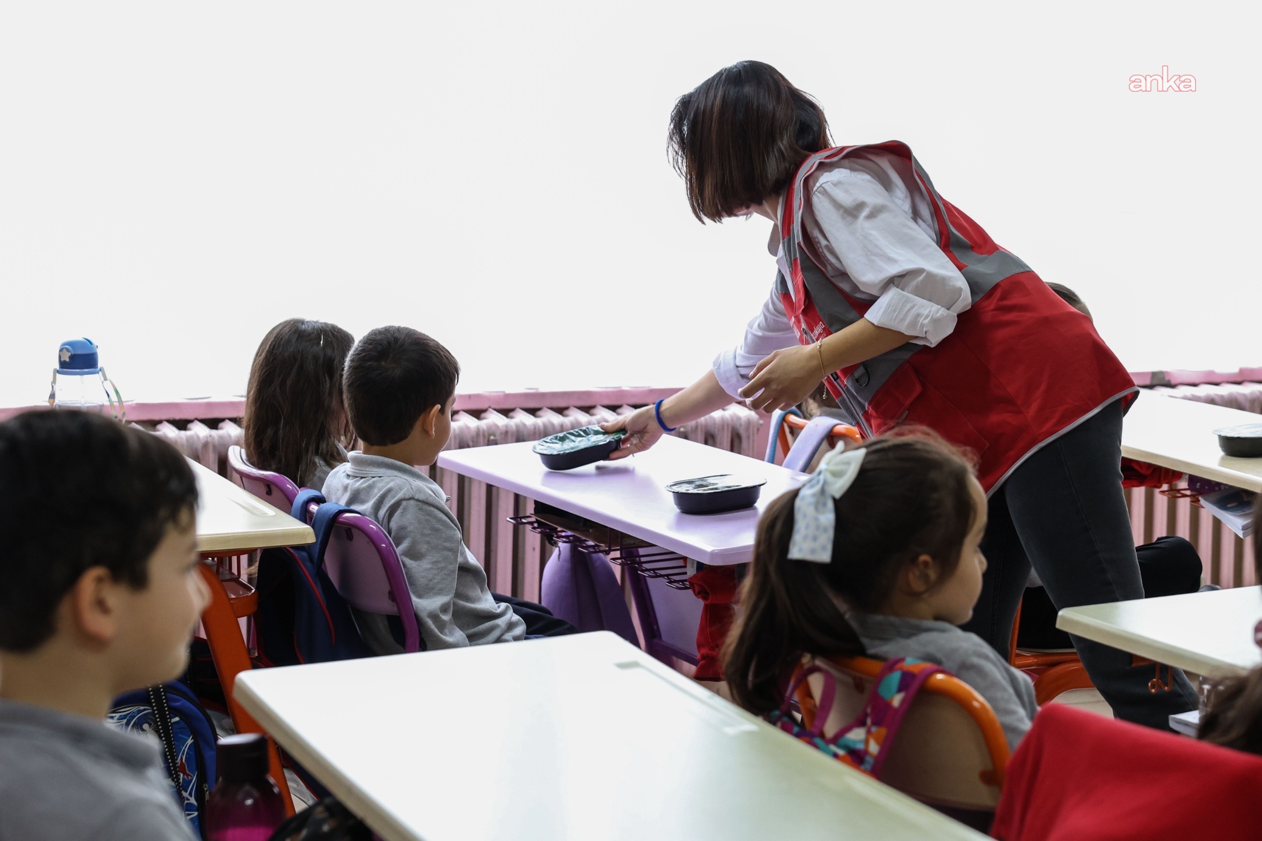 Çankaya Belediyesi’nden 12 okulda bin 865 öğrenciye öğle yemeği desteği