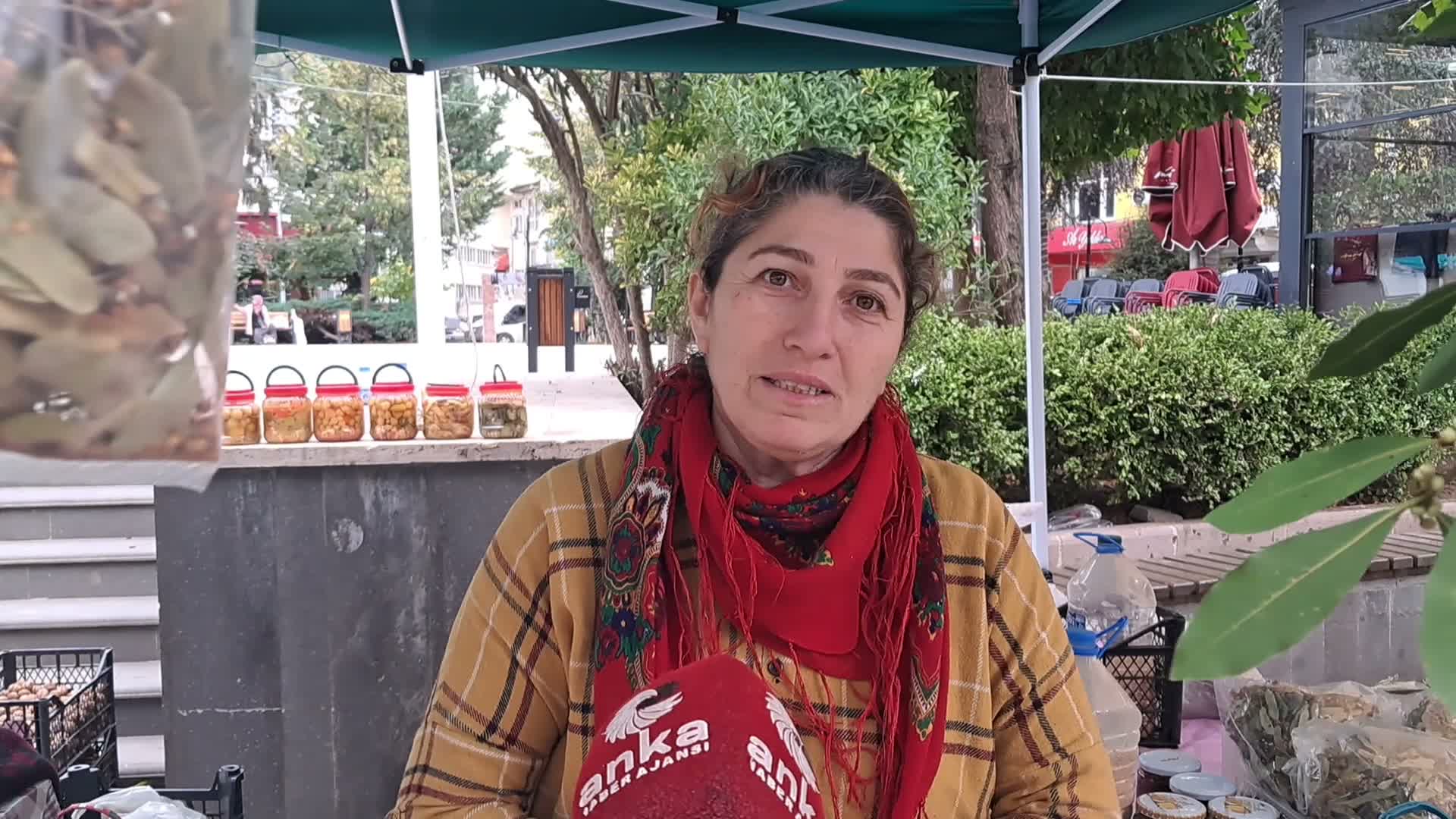Artvin pazarında vatandaş poşetini dolduramıyor