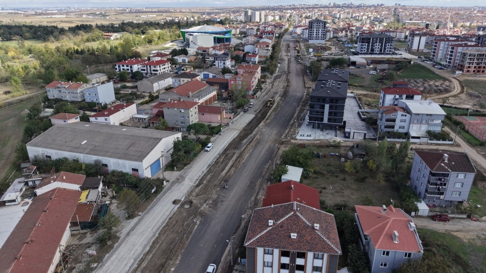 Tekirdağ Büyükşehir Belediyesi, Çorlu'daki Mimar Sinan Bulvarı'nı baştan sona yeniliyor
