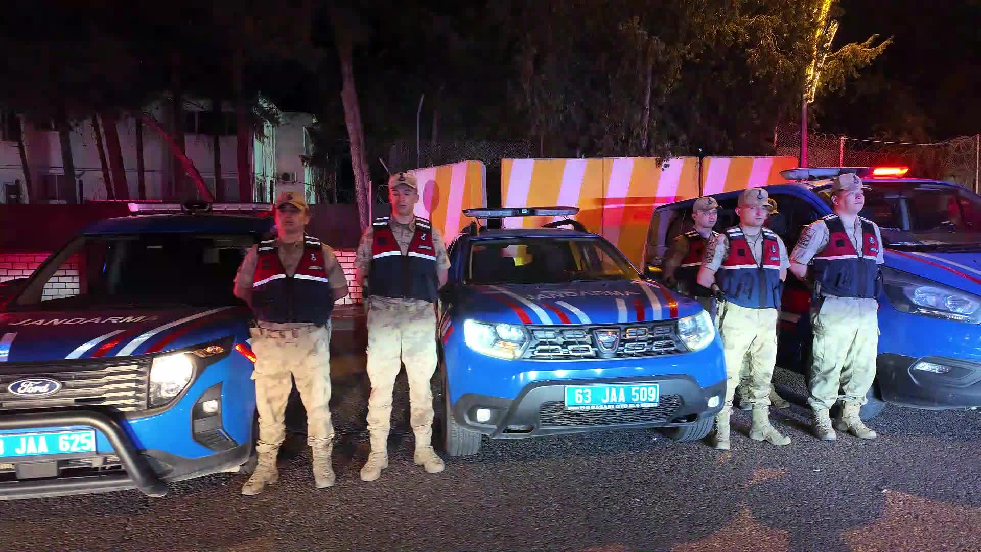 Şanlıurfa ve Bursa'da yapılan uyuşturucu operasyonlarında 135 kişi gözaltına alındı