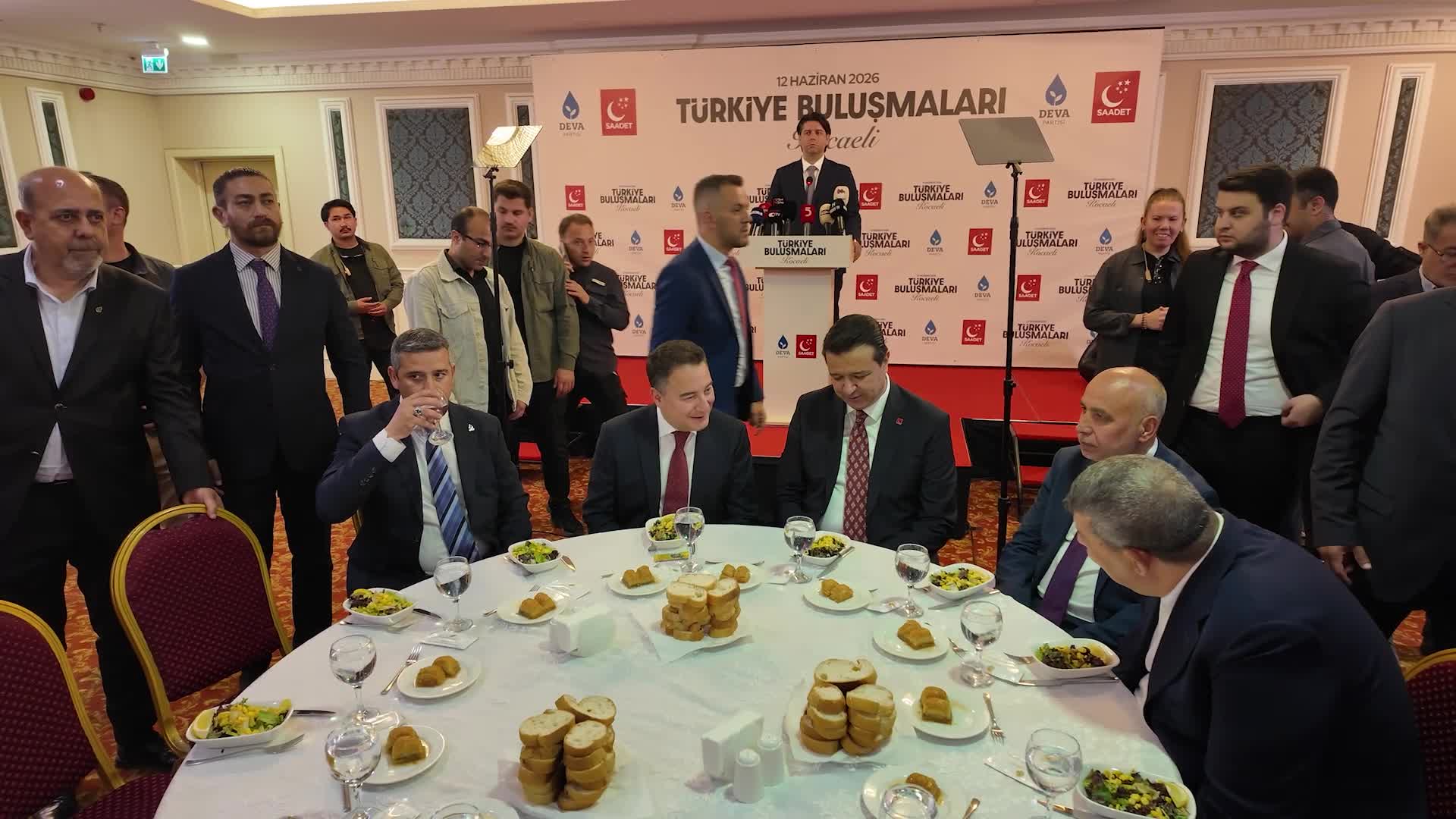 Saadet Lideri Arıkan: Türkiye'nin ihtiyacı olan şey sadece yeni projeler değil, yeni bir siyasi ahlaktır