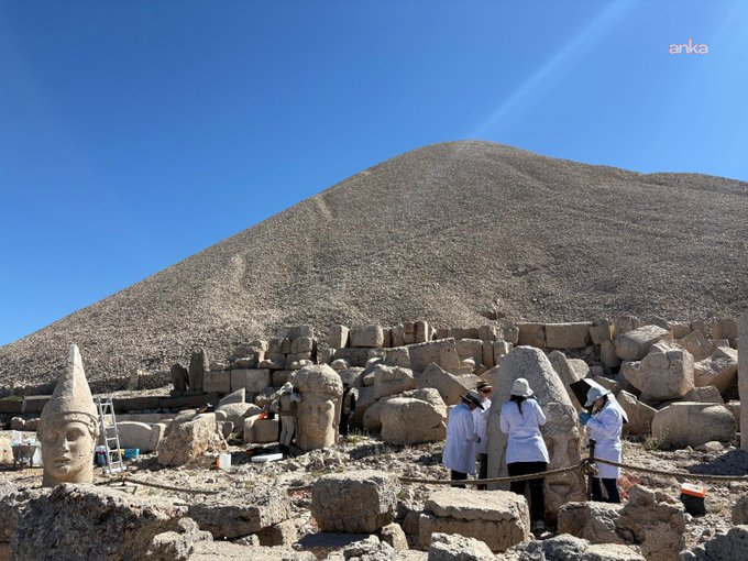 Nemrut Dağı'ndaki heykeller zorlu koşullara karşı güçlendiriliyor