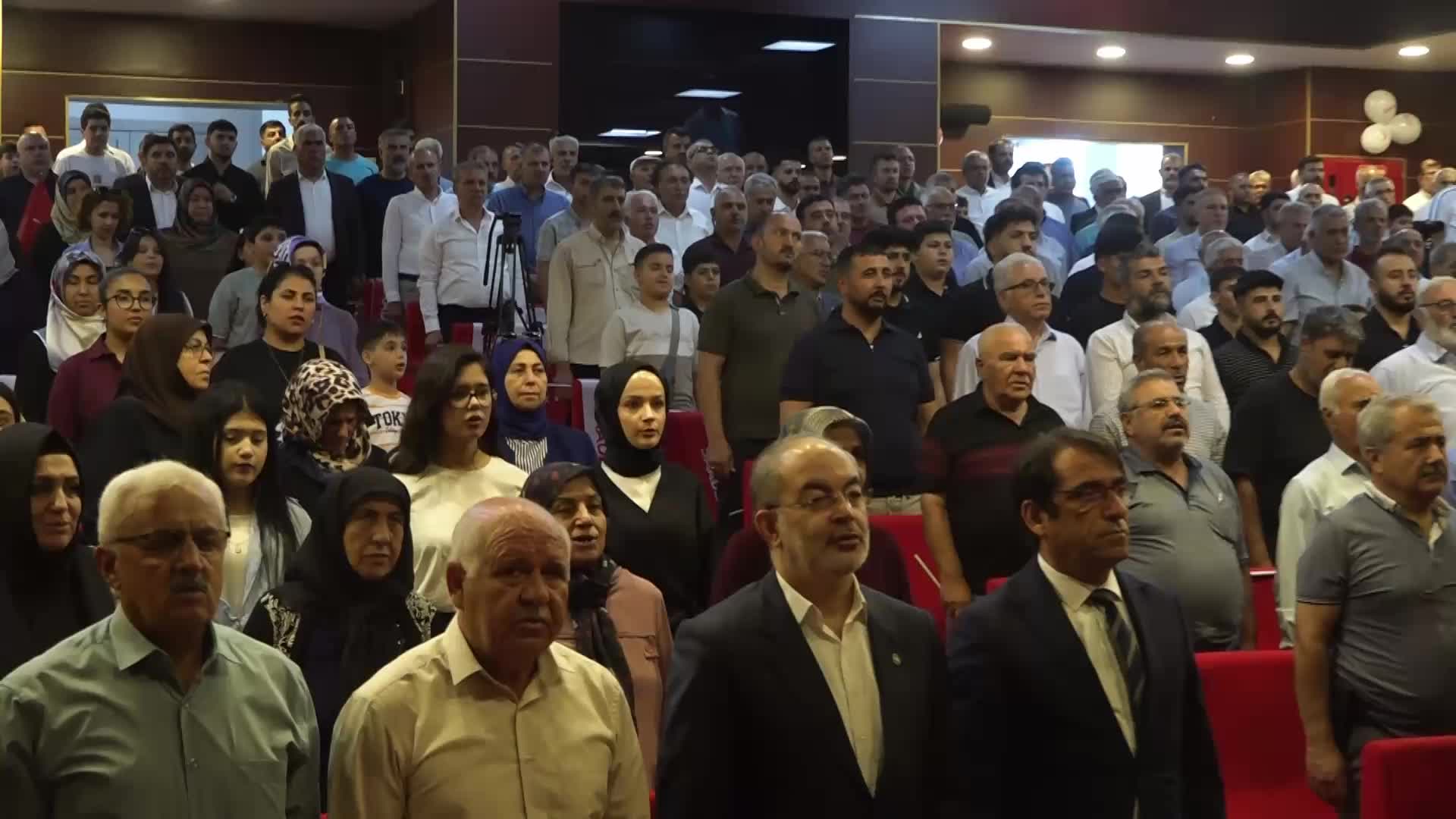 Saadet Partisi Genel Başkanı Arıkan: "Üretim yapan hiç kimsenin yüzü gülmüyor"
