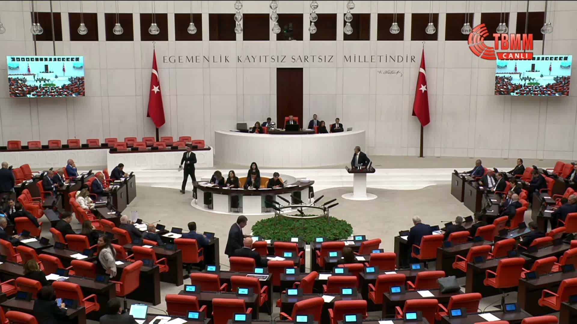 Mekke Anlaşması Meclis gündeminde... AK Partili Özen: Anlaşma önümüzdeki günlerde TBMM'ye sevk edilecek